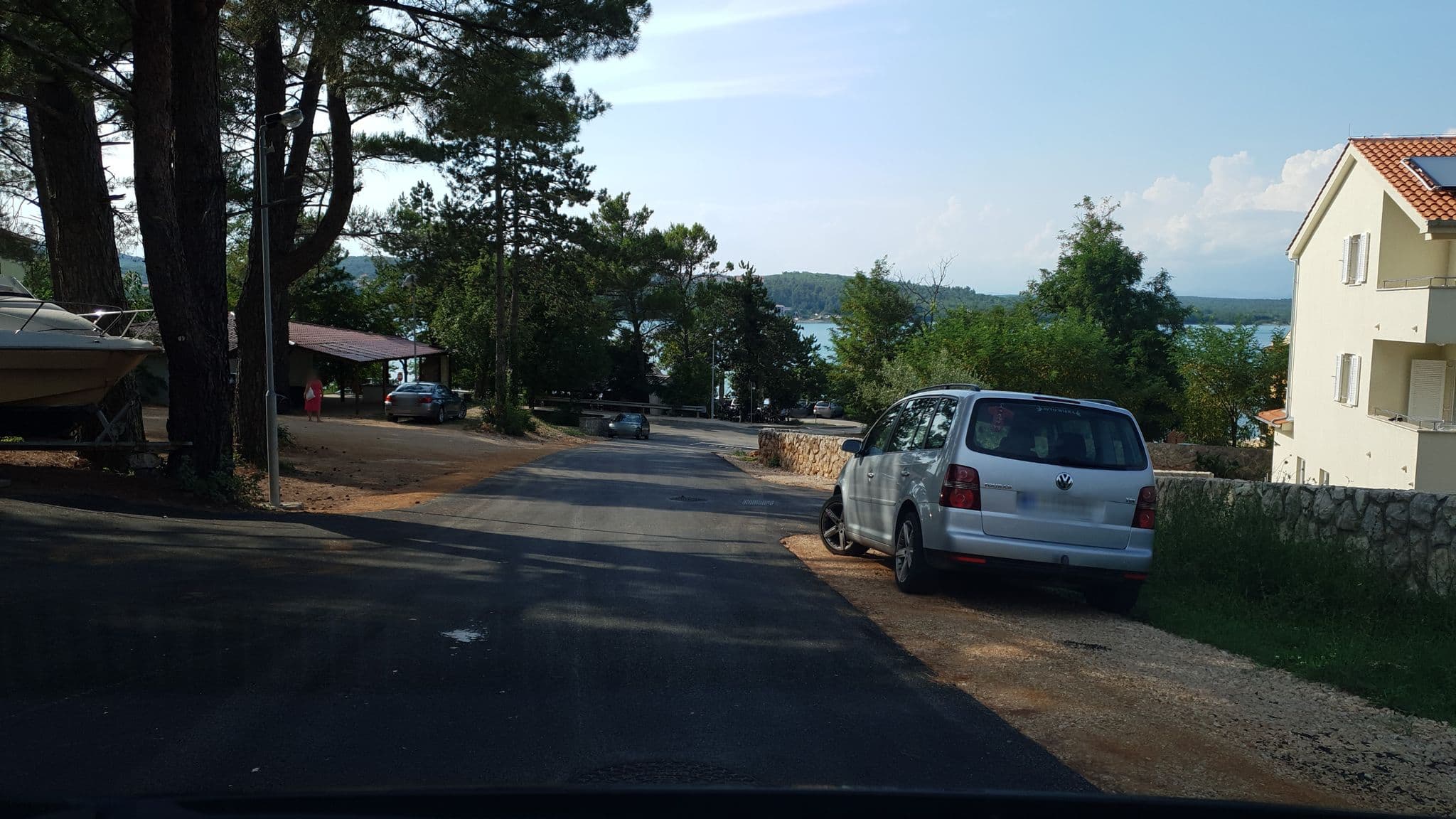 Street view near Apartments Sucic Iva i Tea, Njivice — © b166er (CC BY-SA · Mapillary)