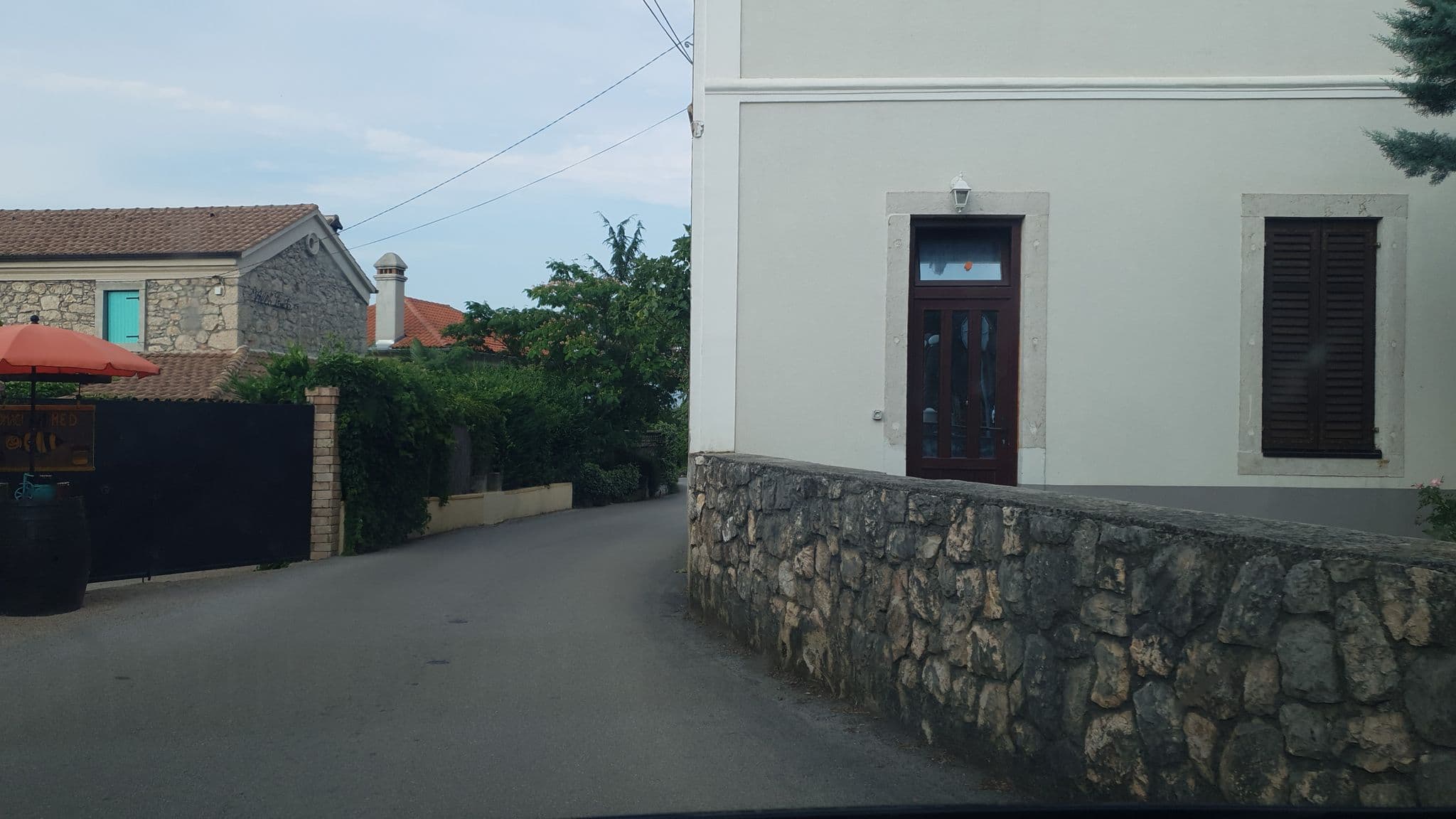 Street view near Holiday Home Linda, Njivice — © b166er (CC BY-SA · Mapillary)