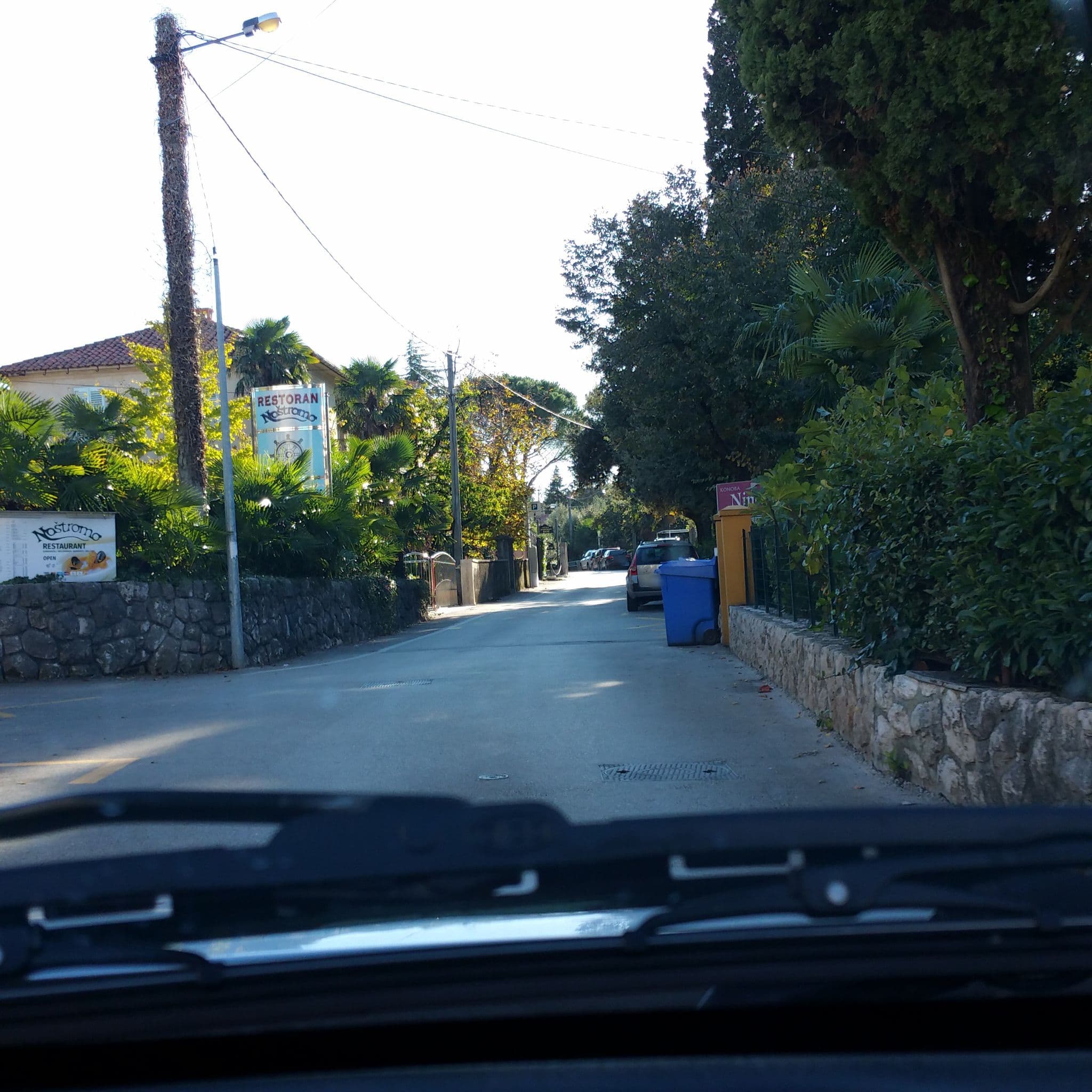 Street view near OPTIMAL d.o.o., Njivice — © kalle385 (CC BY-SA · Mapillary)