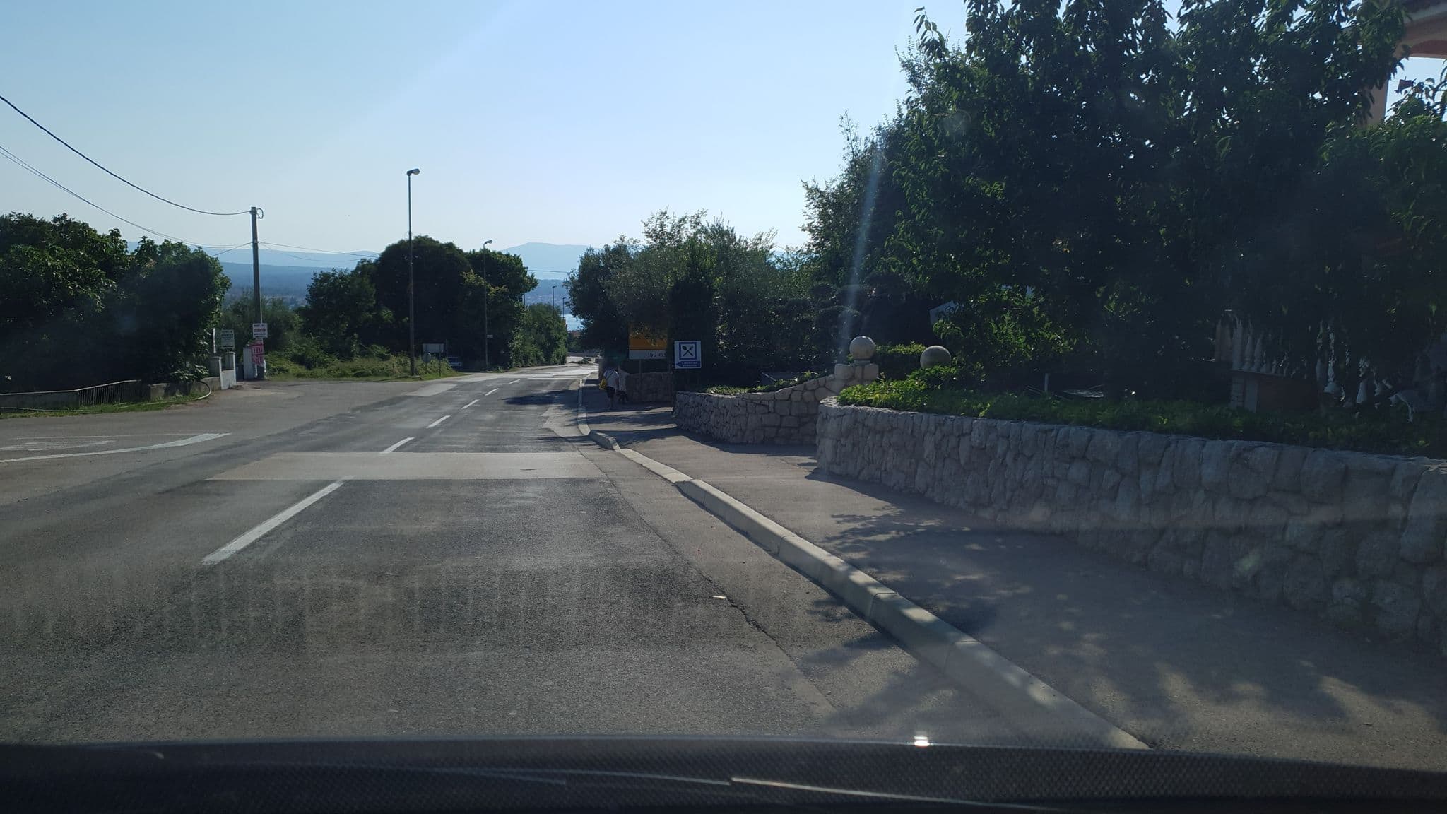 Street view near Apartments Ciglar, Njivice — © b166er (CC BY-SA · Mapillary)