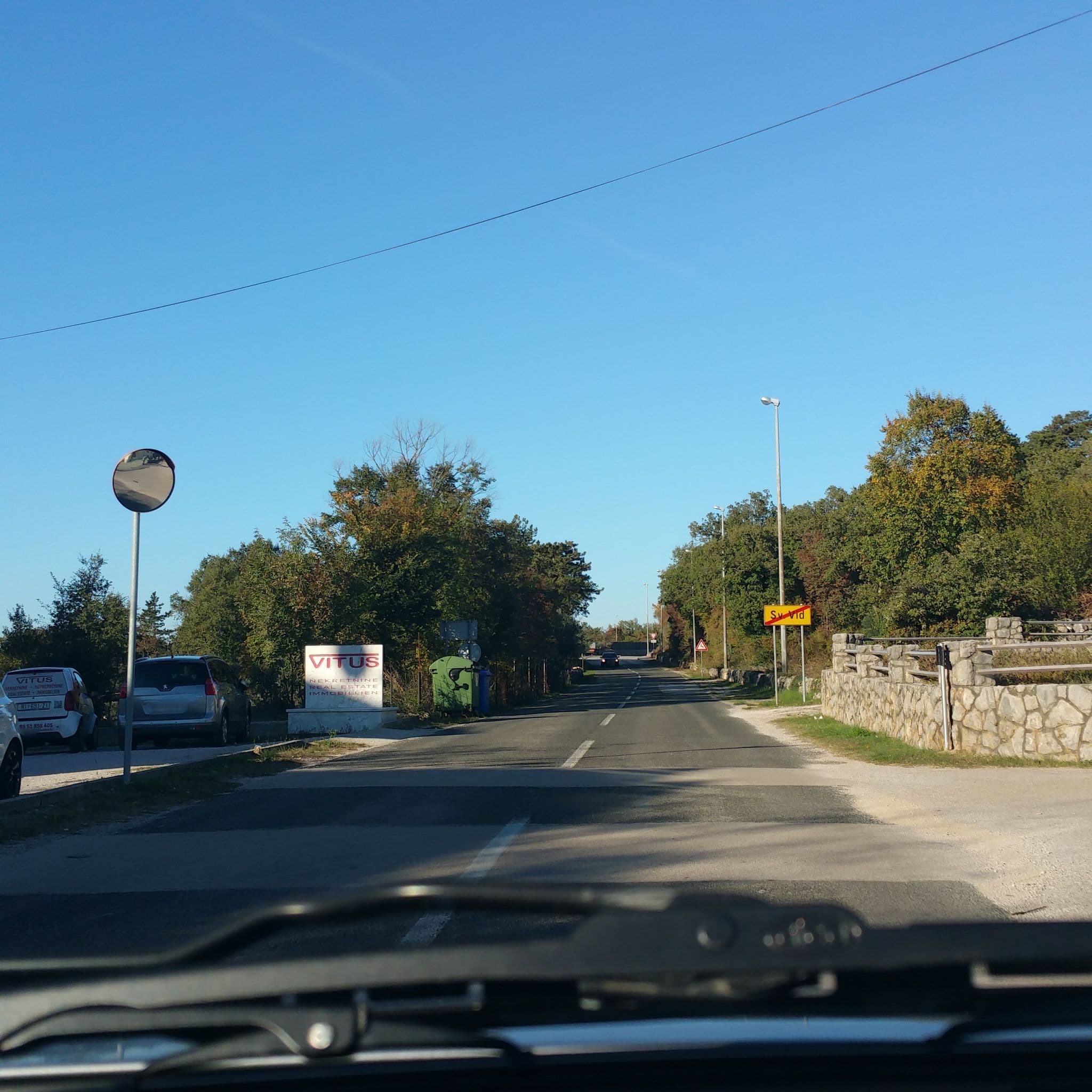 Street view near Hostel Marinus, Njivice — © kalle385 (CC BY-SA · Mapillary)
