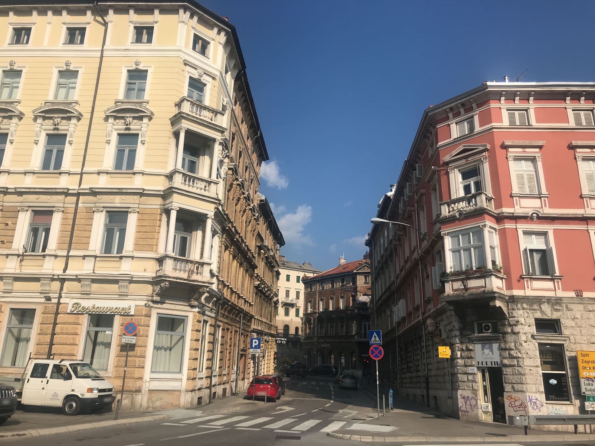 Street view near Tia, Rijeka — © ziwei (CC BY-SA · Mapillary)