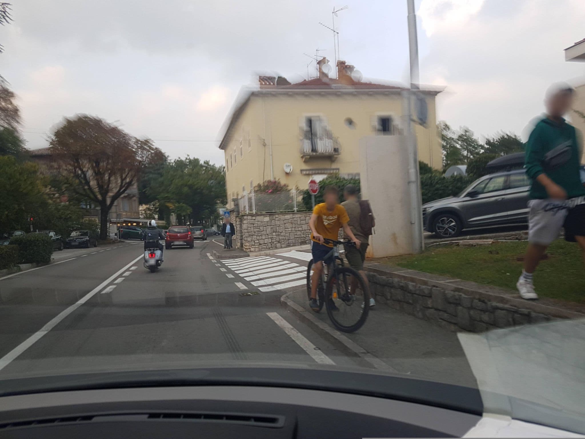 Street view near Elda Katic, Lovran — © brano (CC BY-SA · Mapillary)