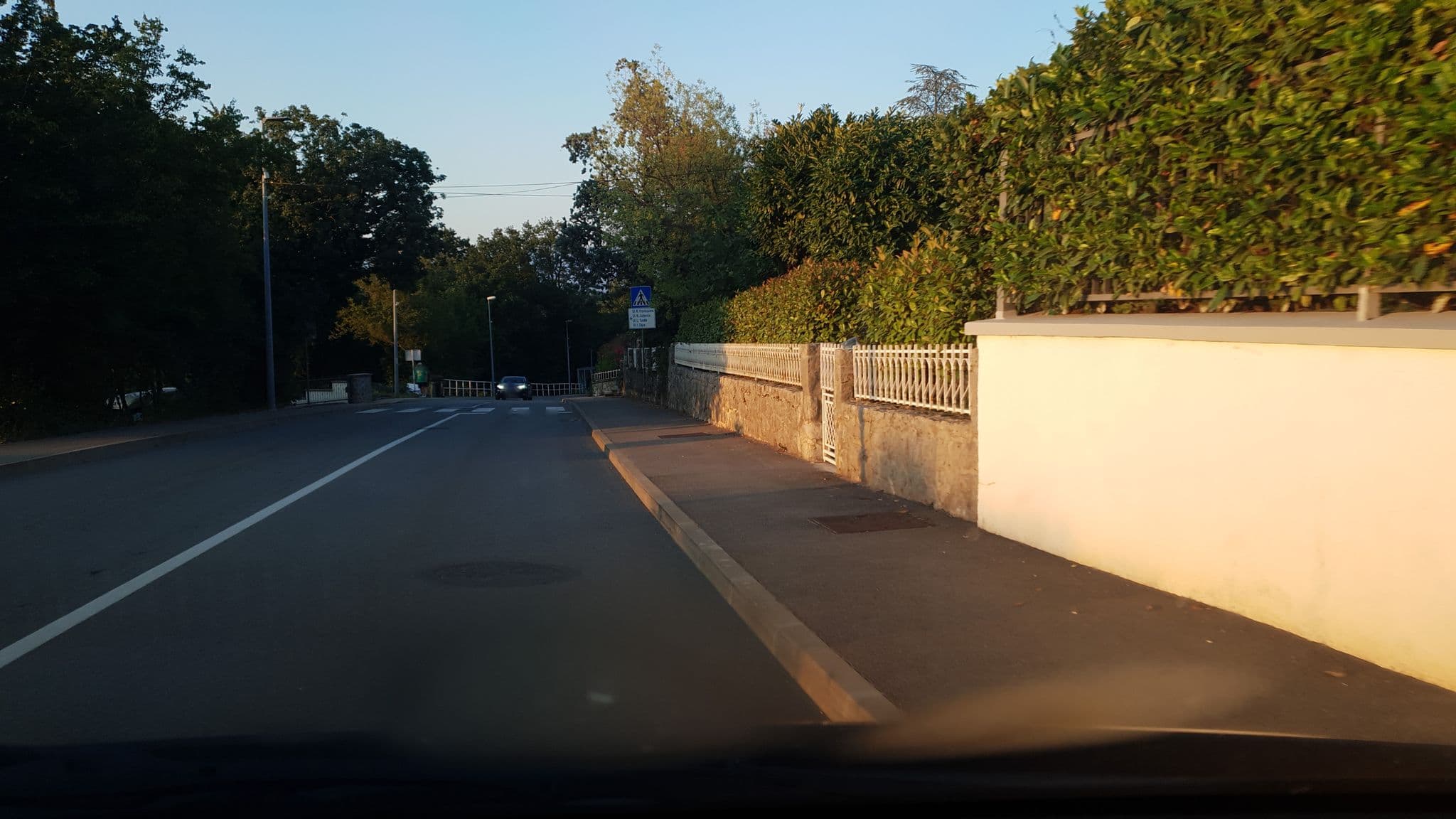 Street view near Apartments Kalinic, Njivice — © b166er (CC BY-SA · Mapillary)