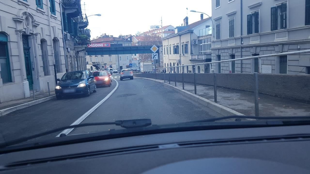 Street view near Apartment Studio Prima, Rijeka — © mik007 (CC BY-SA · Mapillary)