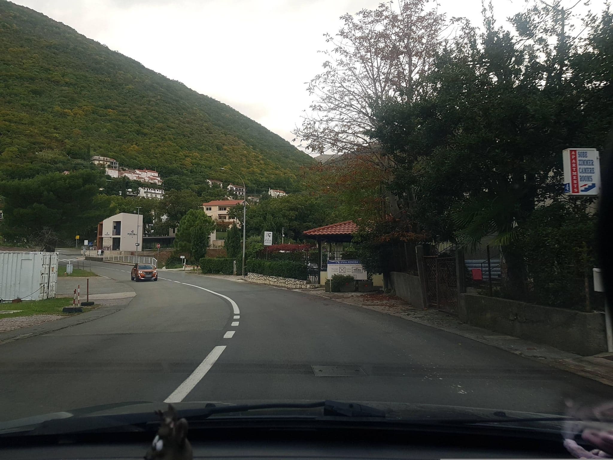 Street view near Apartments Lavendelhaus, Lovran — © igorzo (CC BY-SA · Mapillary)