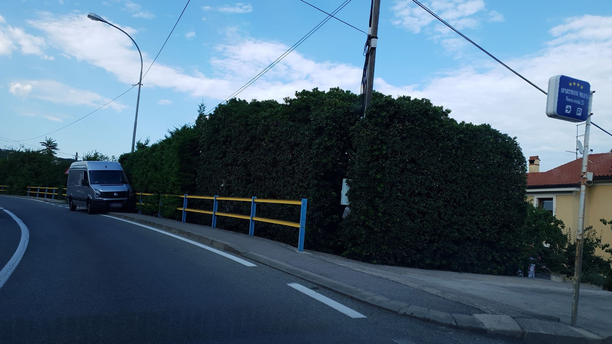 Street view near Apartmant, Pobri — © b166er (CC BY-SA · Mapillary)