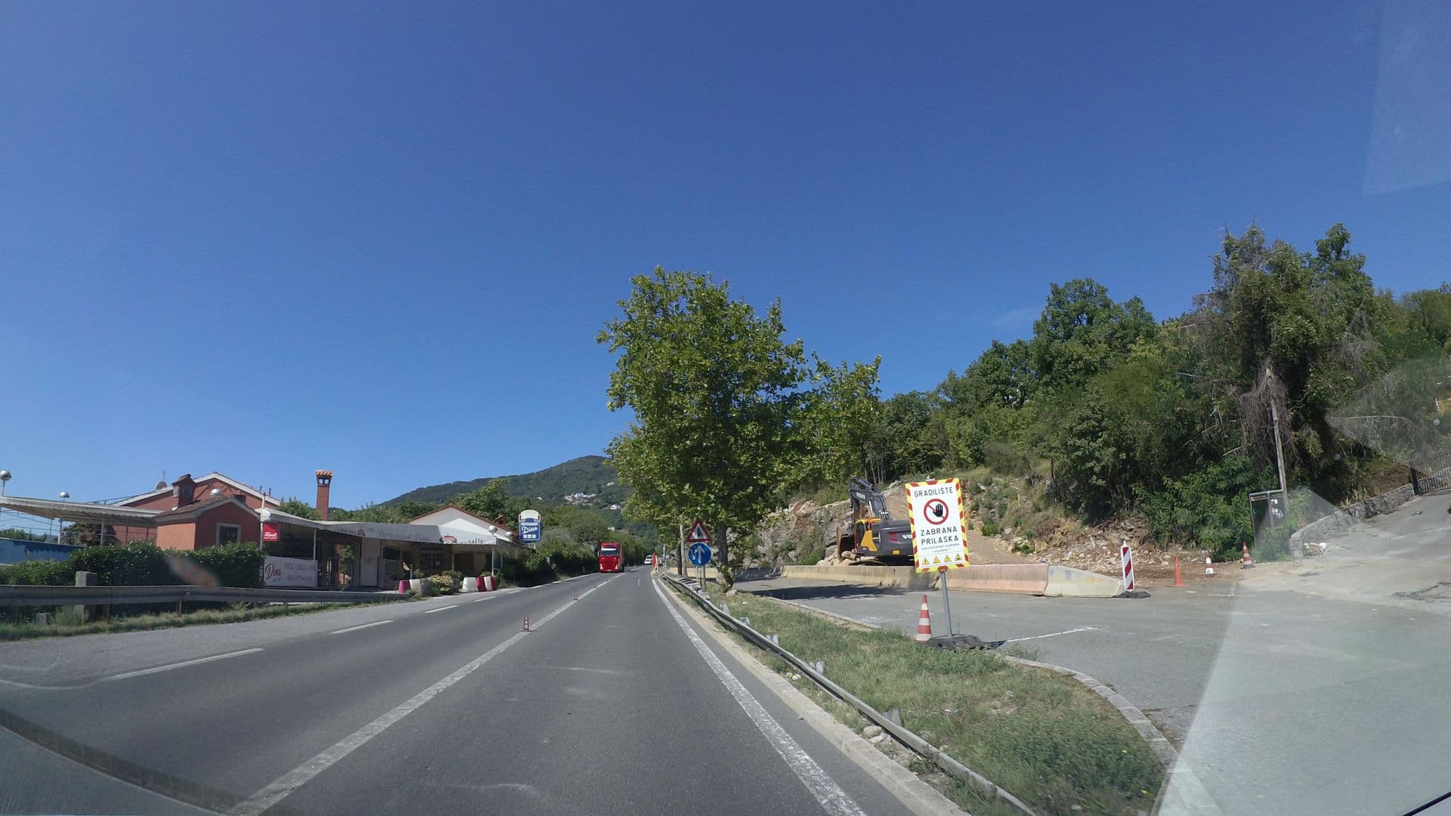 Street view near Apartment & Room Romano, Pobri — © hbogner (CC BY-SA · Mapillary)