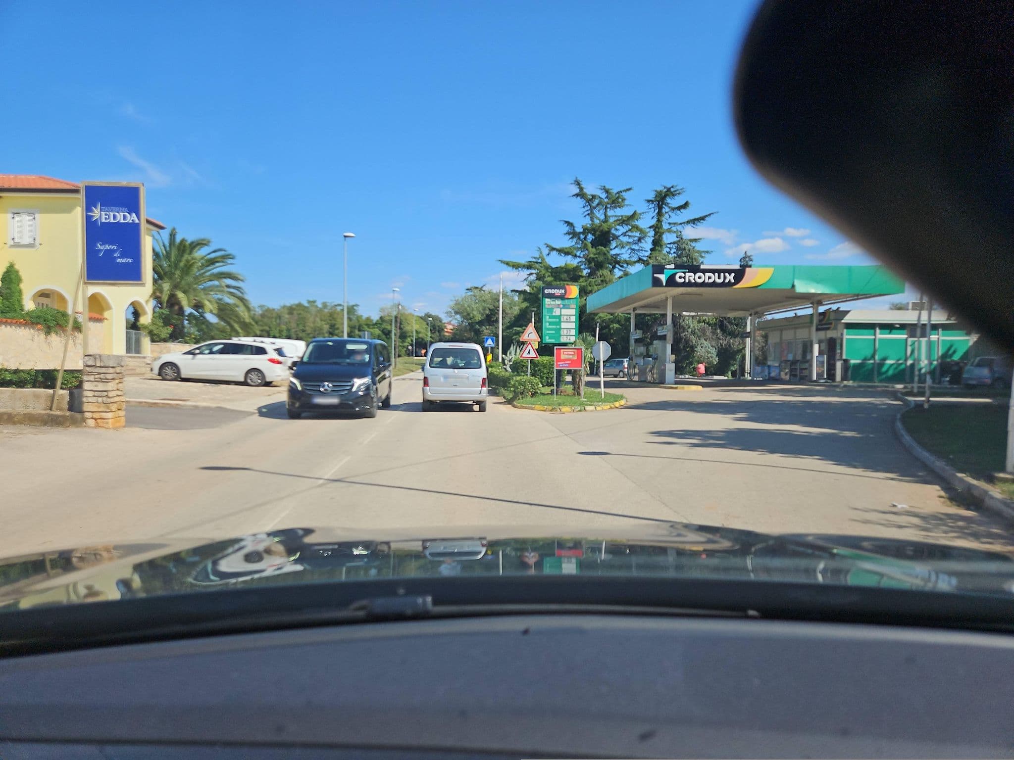 Street view near Rooms Edda, Umag — © toho (CC BY-SA · Mapillary)