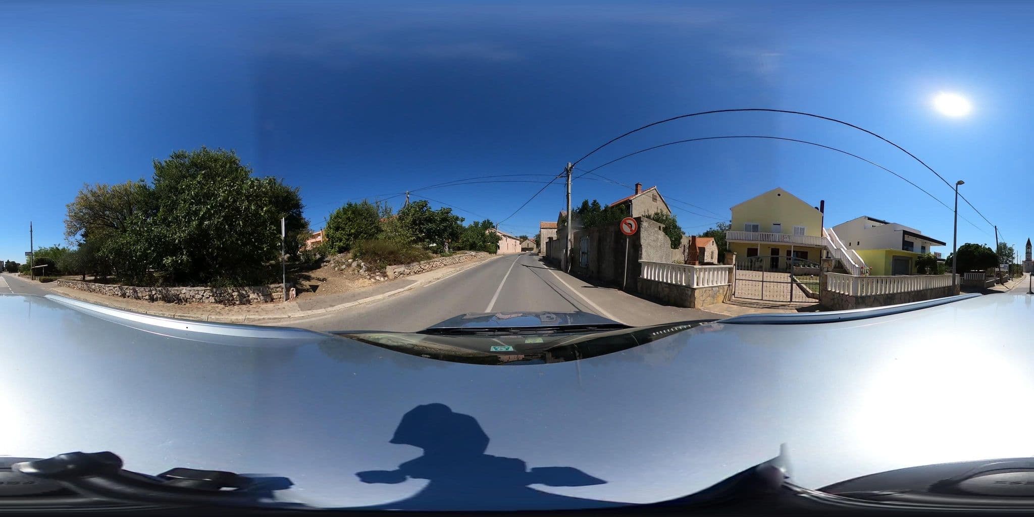 Street view near Bed&Breakfast Nada, Vir — © Hajdinjak_Ivan (CC BY-SA · Mapillary)