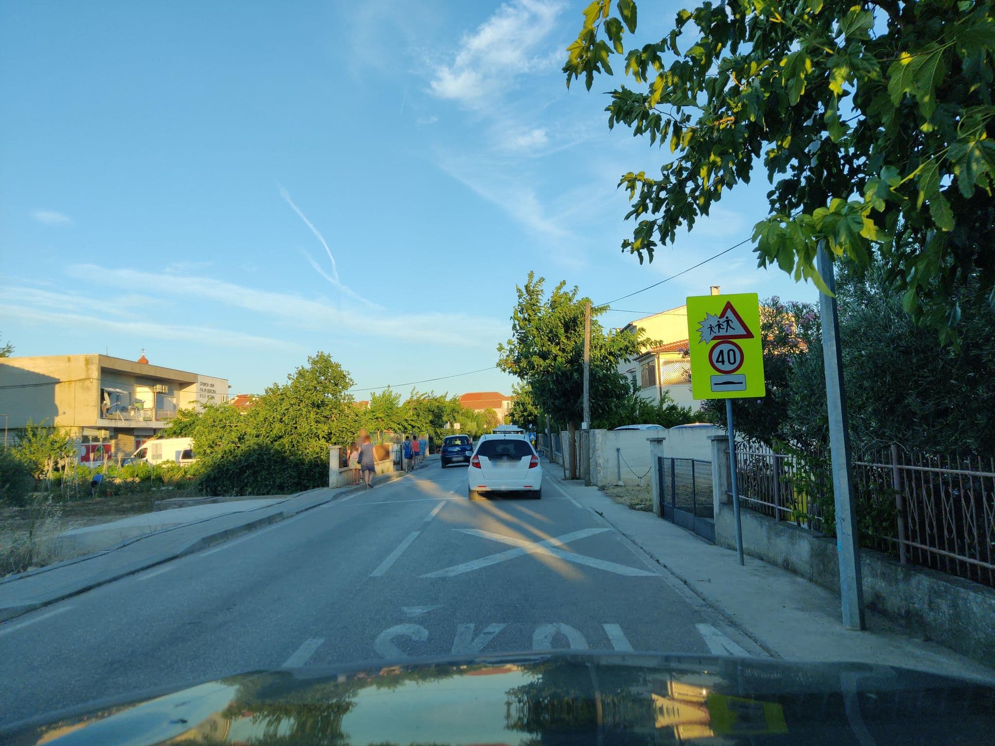 Street view near Pavlic Apartments, Murter — © kietlak (CC BY-SA · Mapillary)