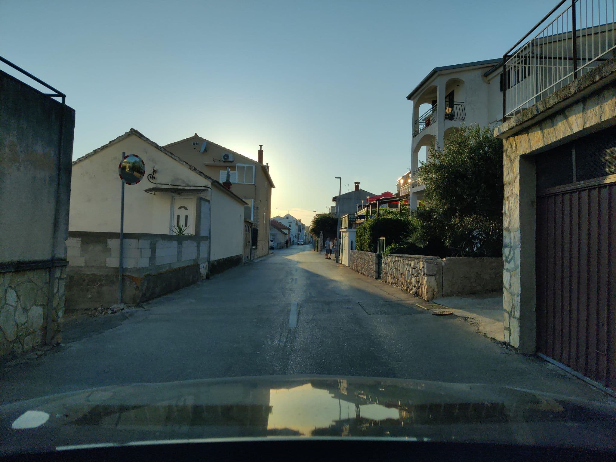 Street view near Apartments Villa Russo, Tisno — © kietlak (CC BY-SA · Mapillary)