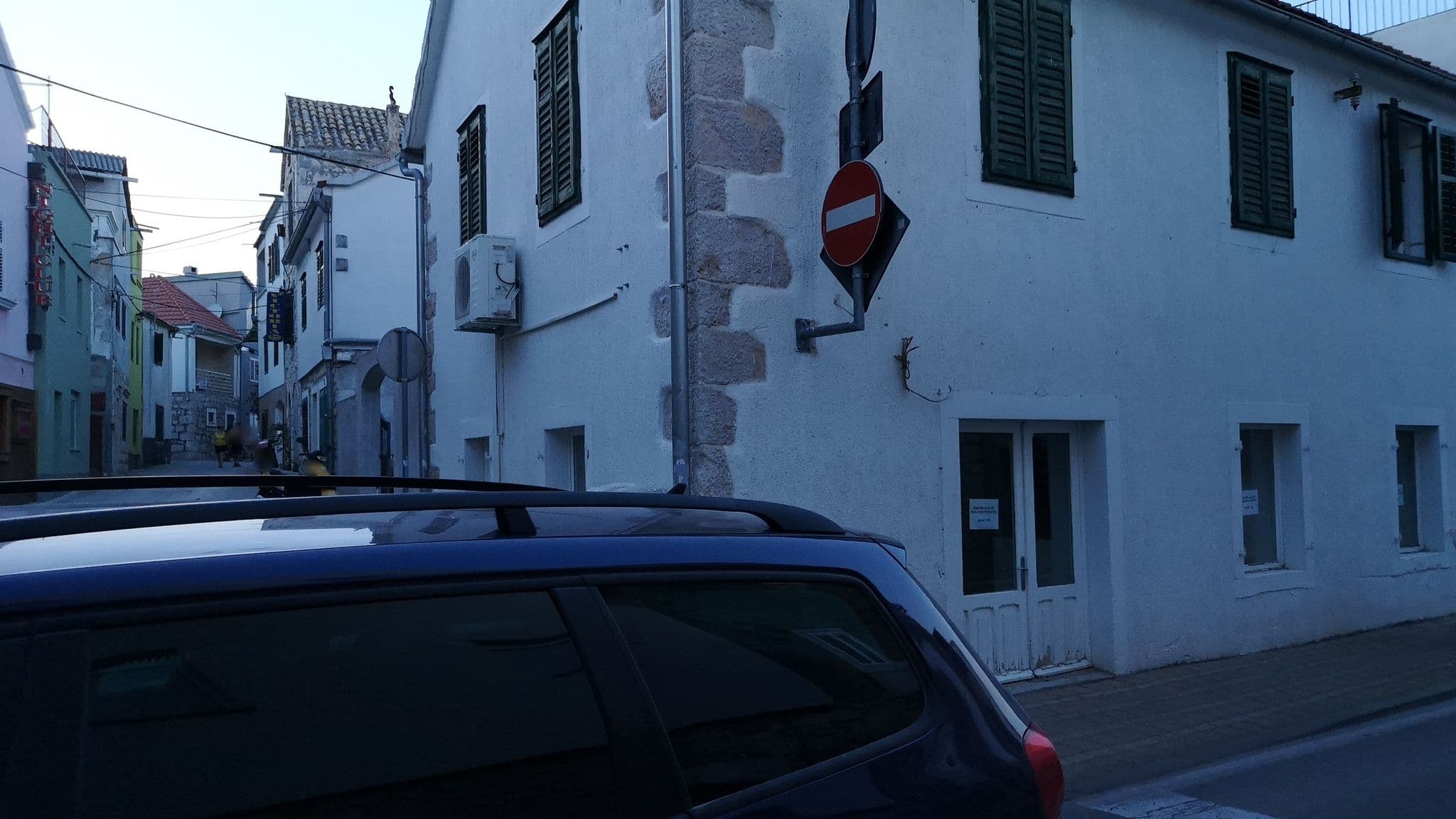 Street view near Apartments Angela, Vodice — © moon4 (CC BY-SA · Mapillary)