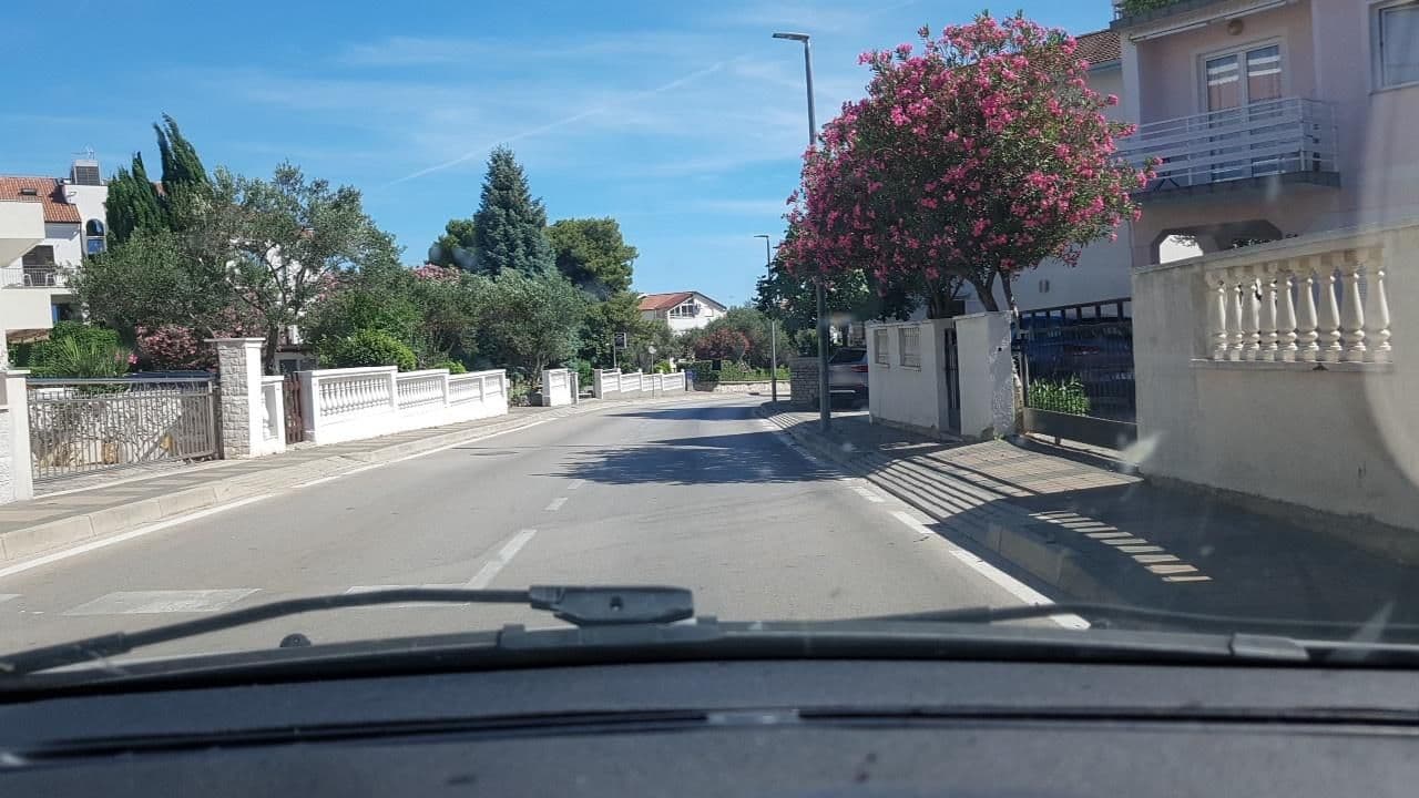 Street view near Noah, Vodice — © mik007 (CC BY-SA · Mapillary)