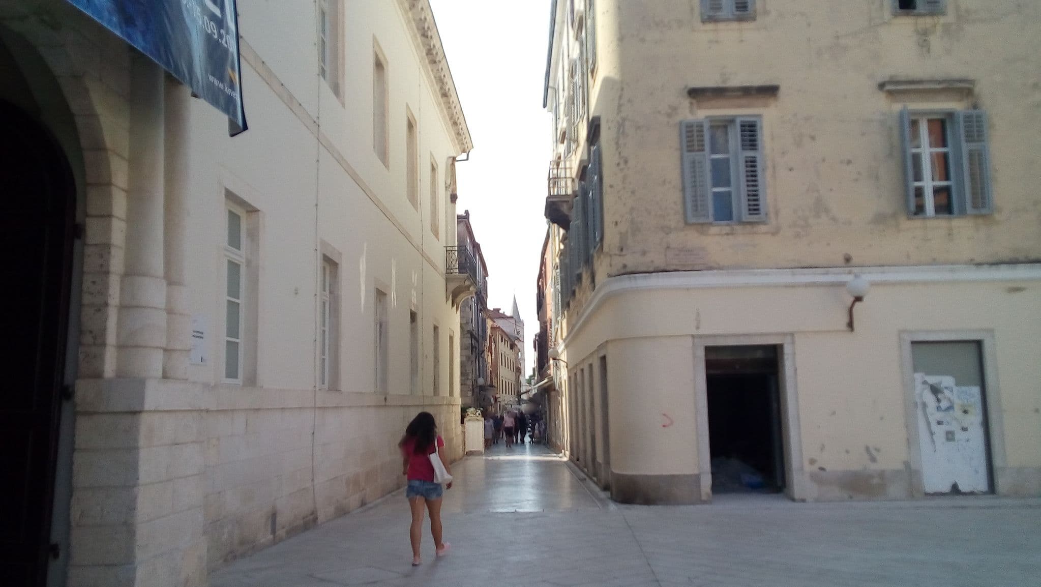 Street view near Apt Zad 2, Zadar — © karthoo (CC BY-SA · Mapillary)