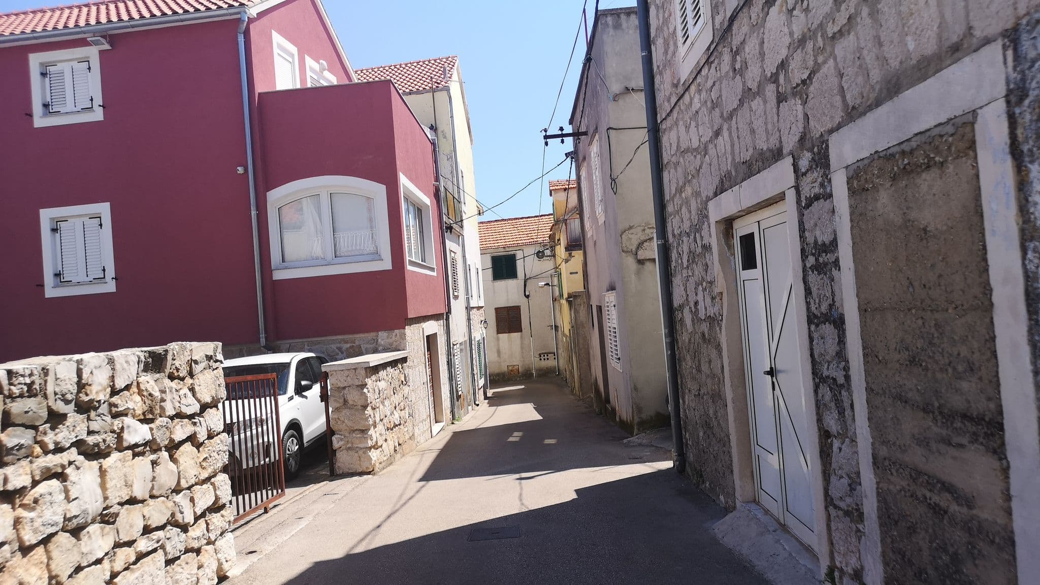 Street view near Apartment Goga, Vodice — © moon4 (CC BY-SA · Mapillary)