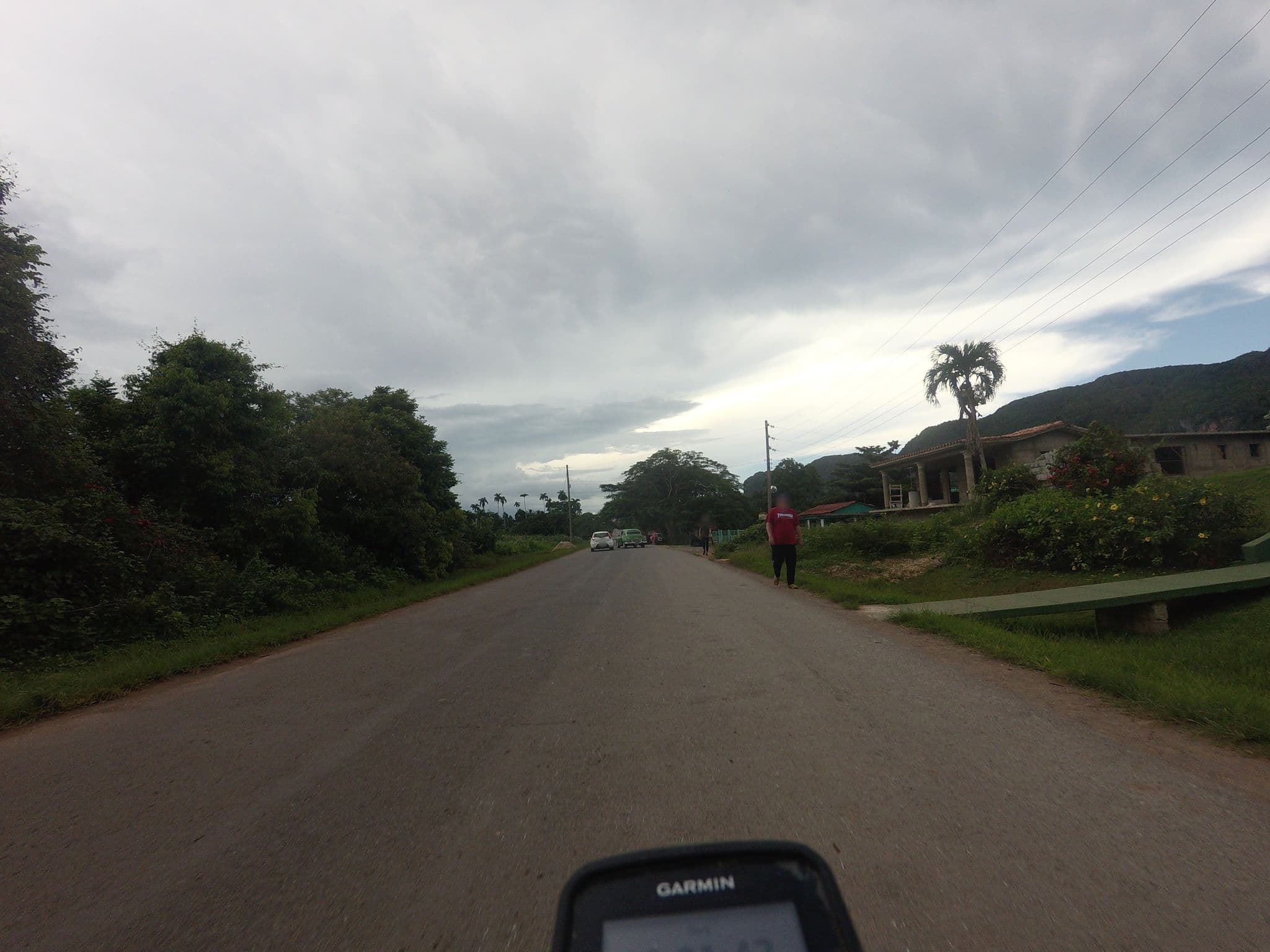 Street view near Villa Los Reyes, Viñales