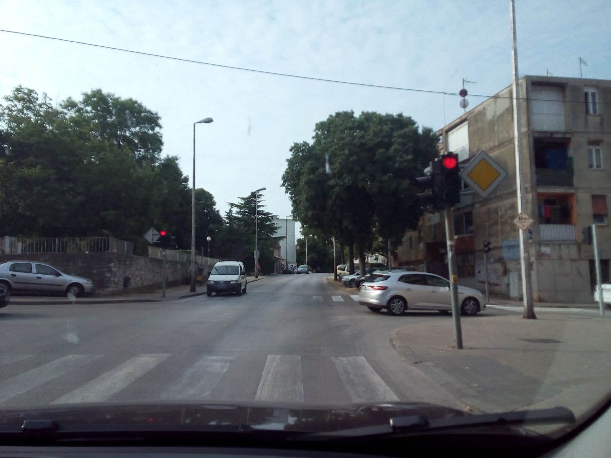 Street view near Apartments Lukas & Leona, Zadar — © karthoo (CC BY-SA · Mapillary)