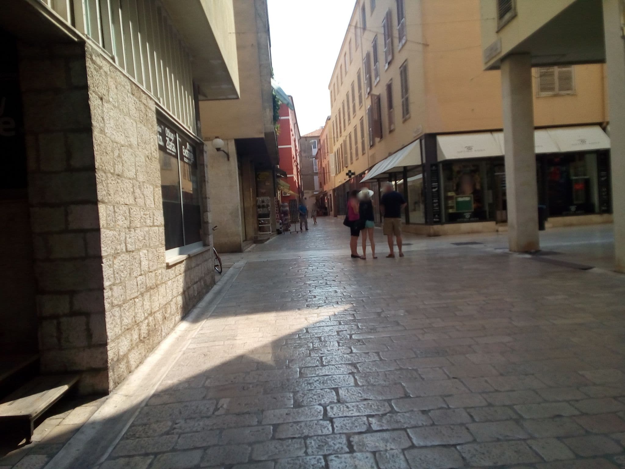 Street view near Holiday Center Ivona, Zadar — © karthoo (CC BY-SA · Mapillary)