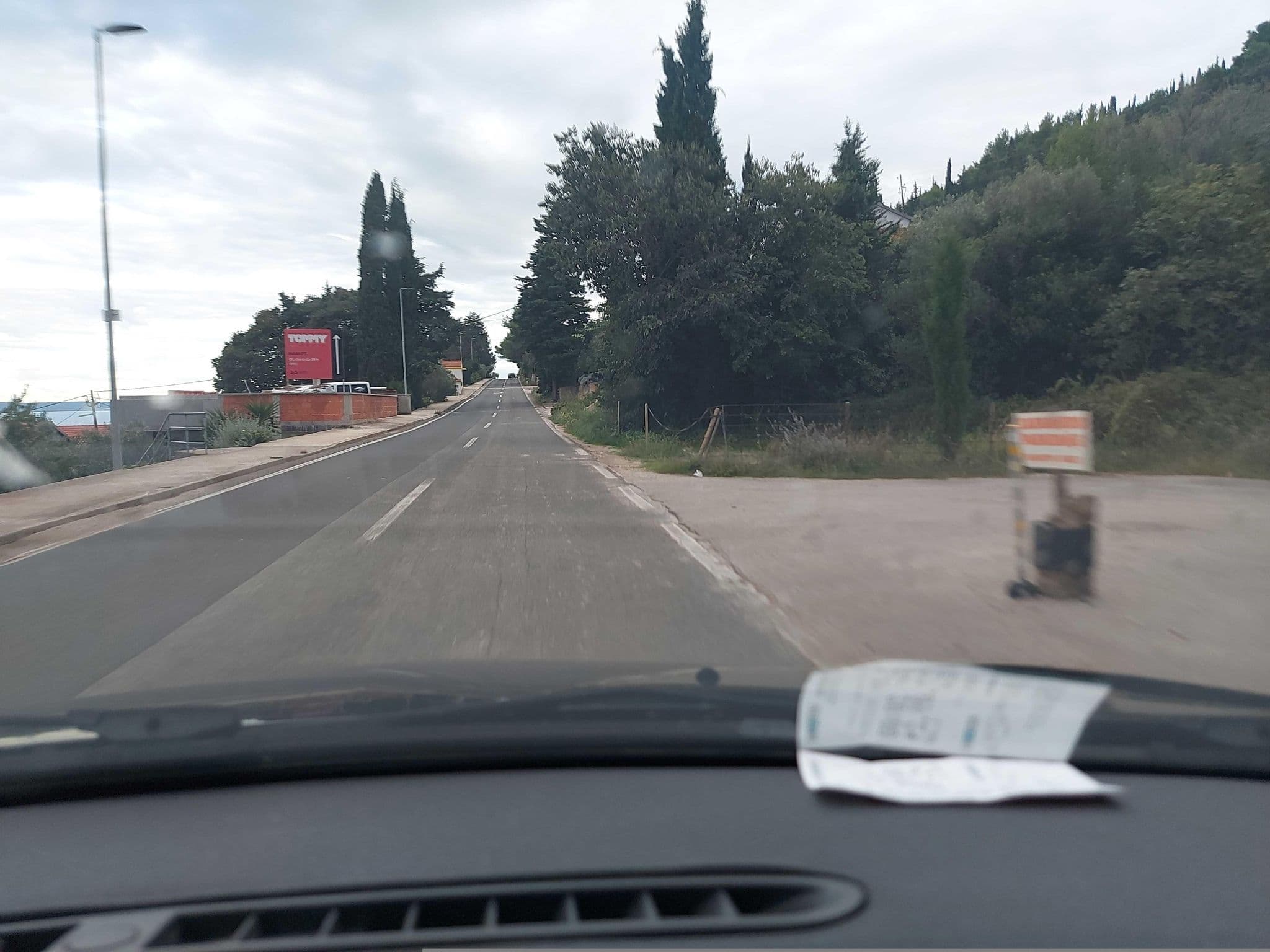 Street view near Apartments Rosa, Preko — © mik007 (CC BY-SA · Mapillary)