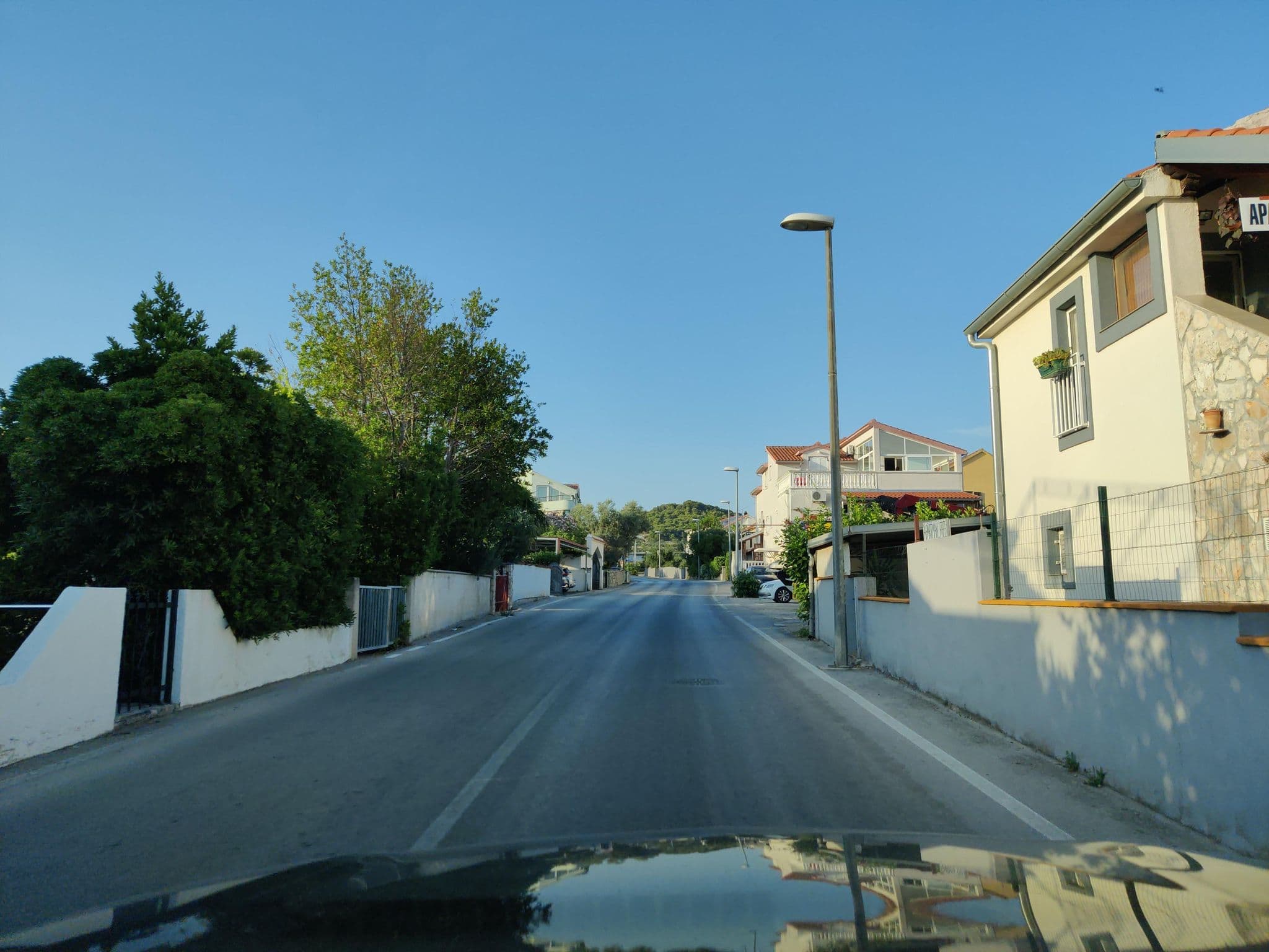 Street view near Apartments Jerkin, Tribunj — © kietlak (CC BY-SA · Mapillary)