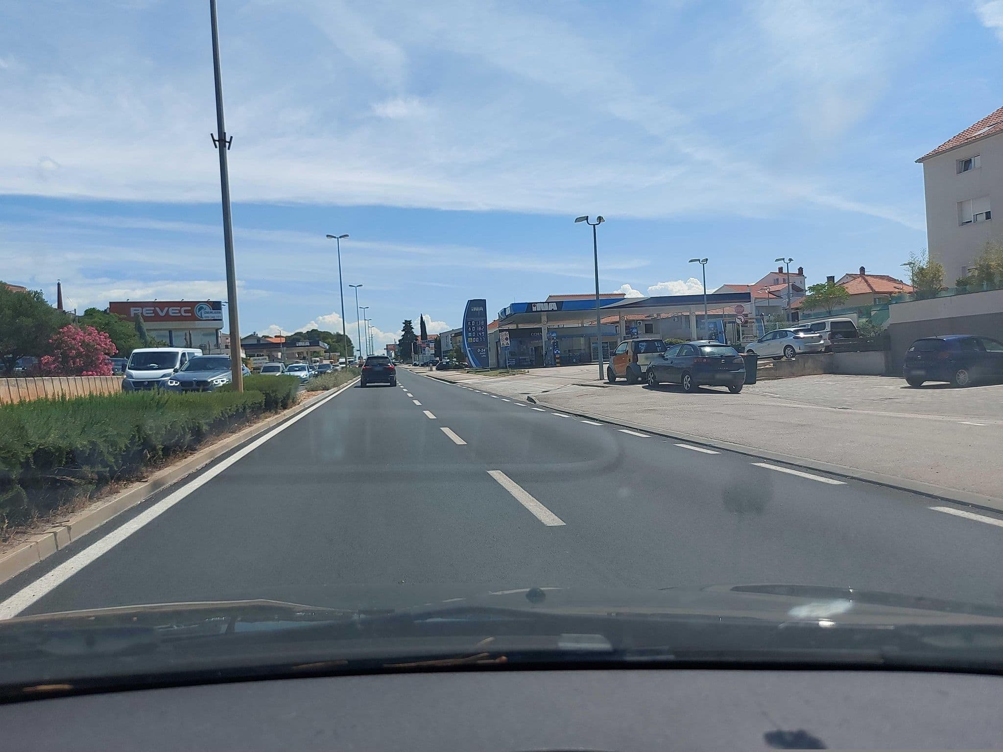 Street view near Villamarioneta Panzió, Zadar — © mik007 (CC BY-SA · Mapillary)