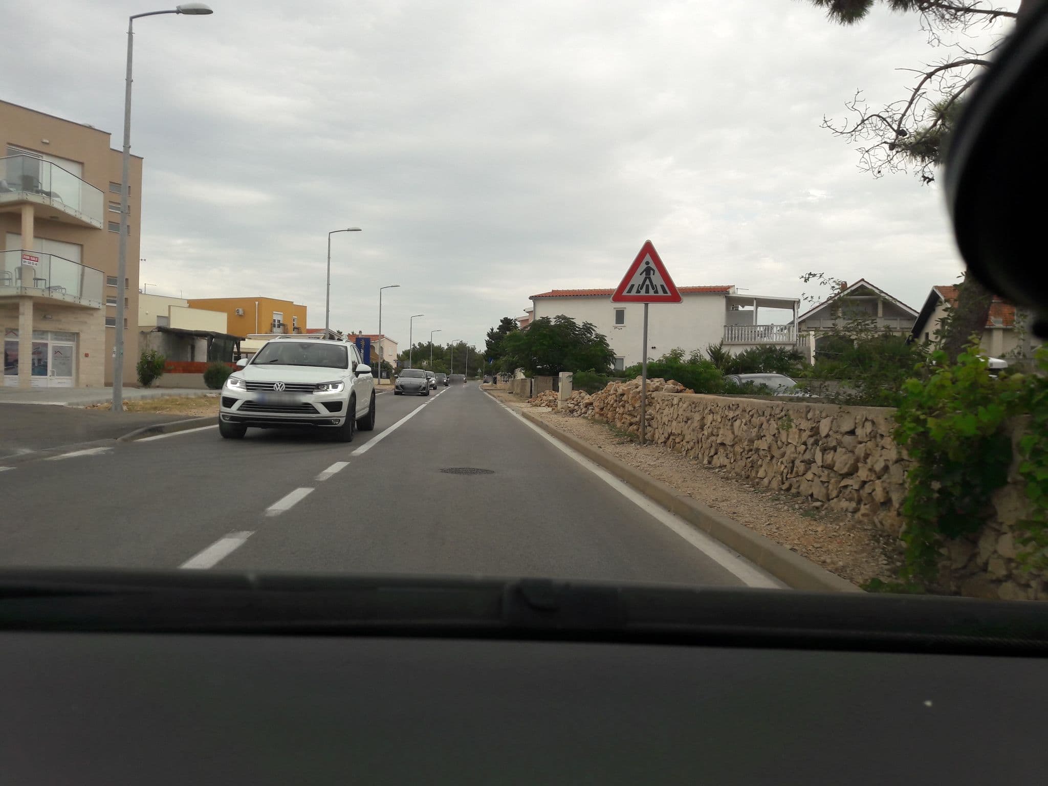 Street view near Villa Emilia, Vir — © durko_freemap (CC BY-SA · Mapillary)