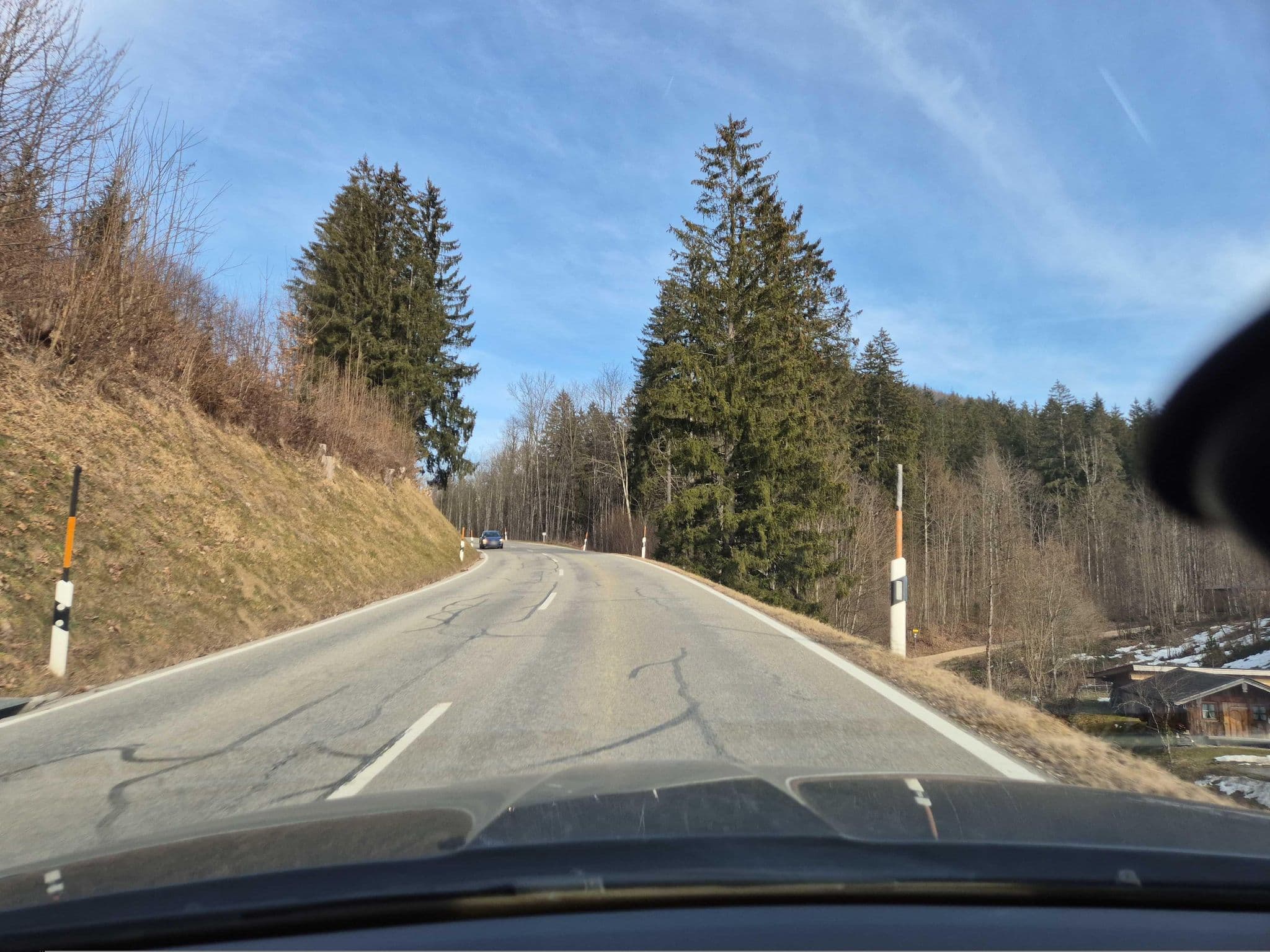 Street view near Sportpension Färbinger, Hallein — © schermy_at (CC BY-SA · Mapillary)