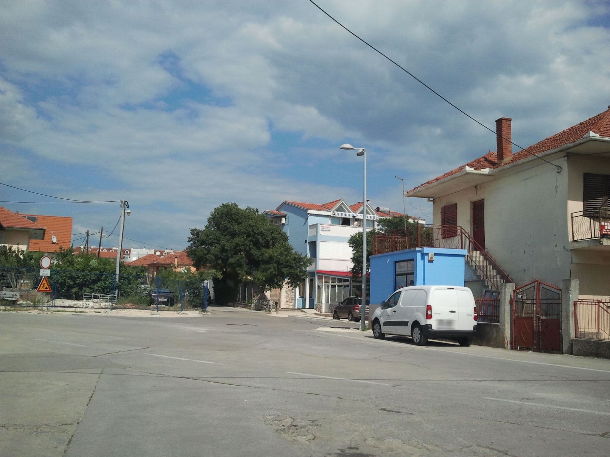 Street view near Apartments Nediljko & Mila, Zadar — © hbogner (CC BY-SA · Mapillary)