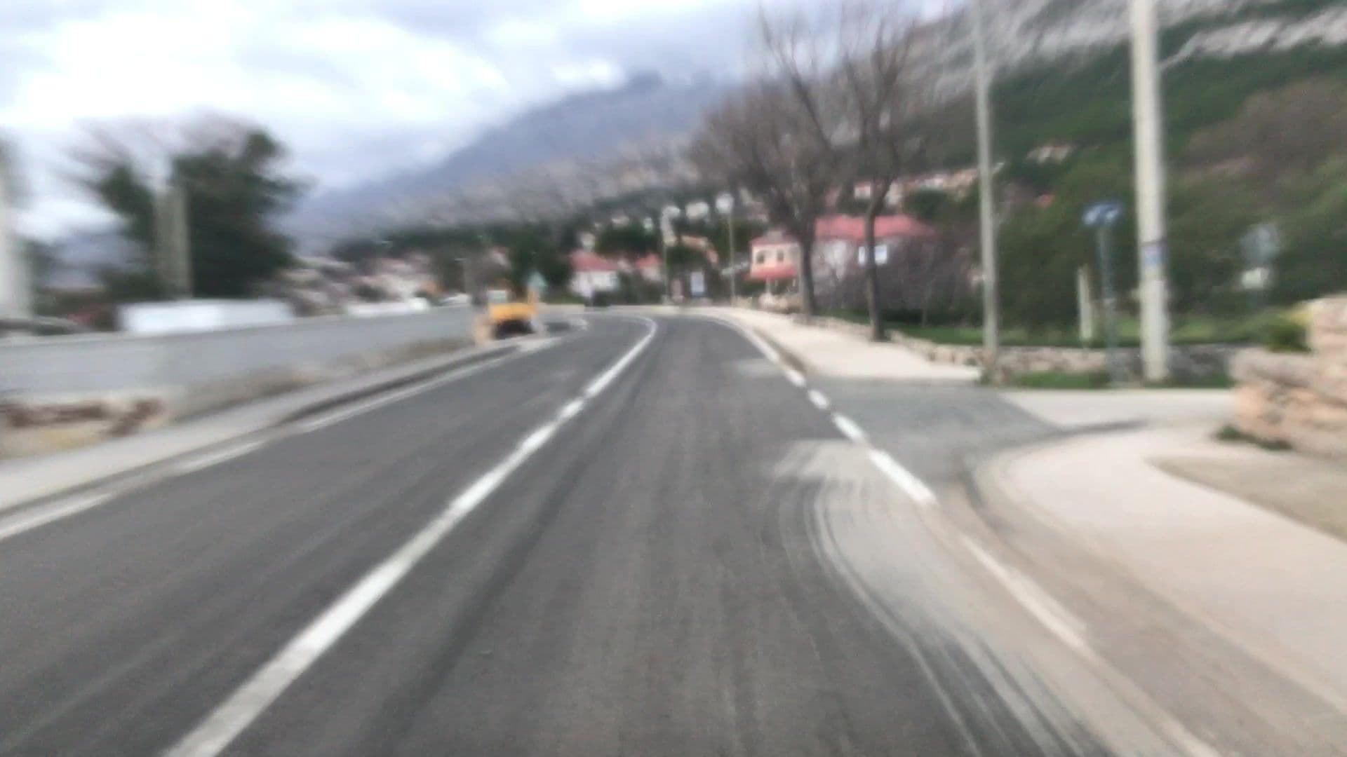 Street view near Jeli Apartments, Posedarje — © lvl5 (CC BY-SA · Mapillary)