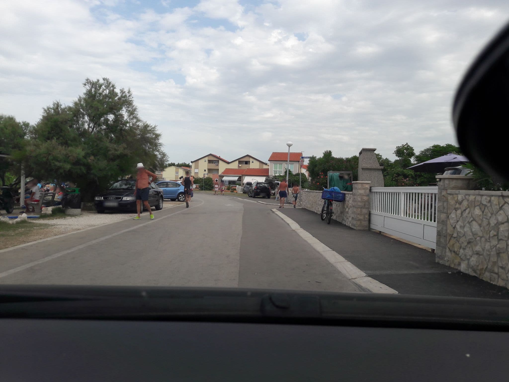 Street view near Rocky Beach house, Vir — © durko_freemap (CC BY-SA · Mapillary)