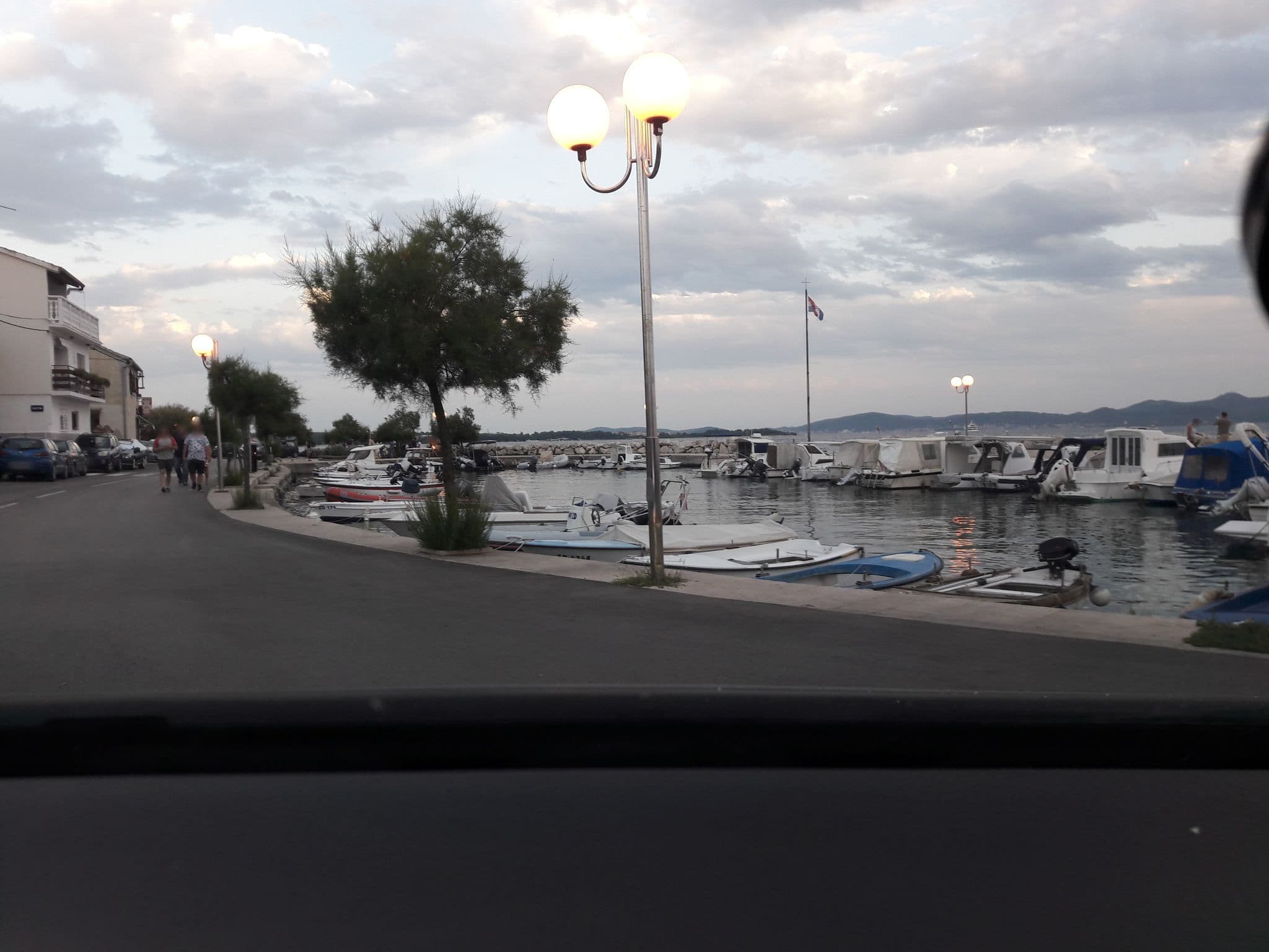 Street view near Tomo, Zadar — © durko_freemap (CC BY-SA · Mapillary)