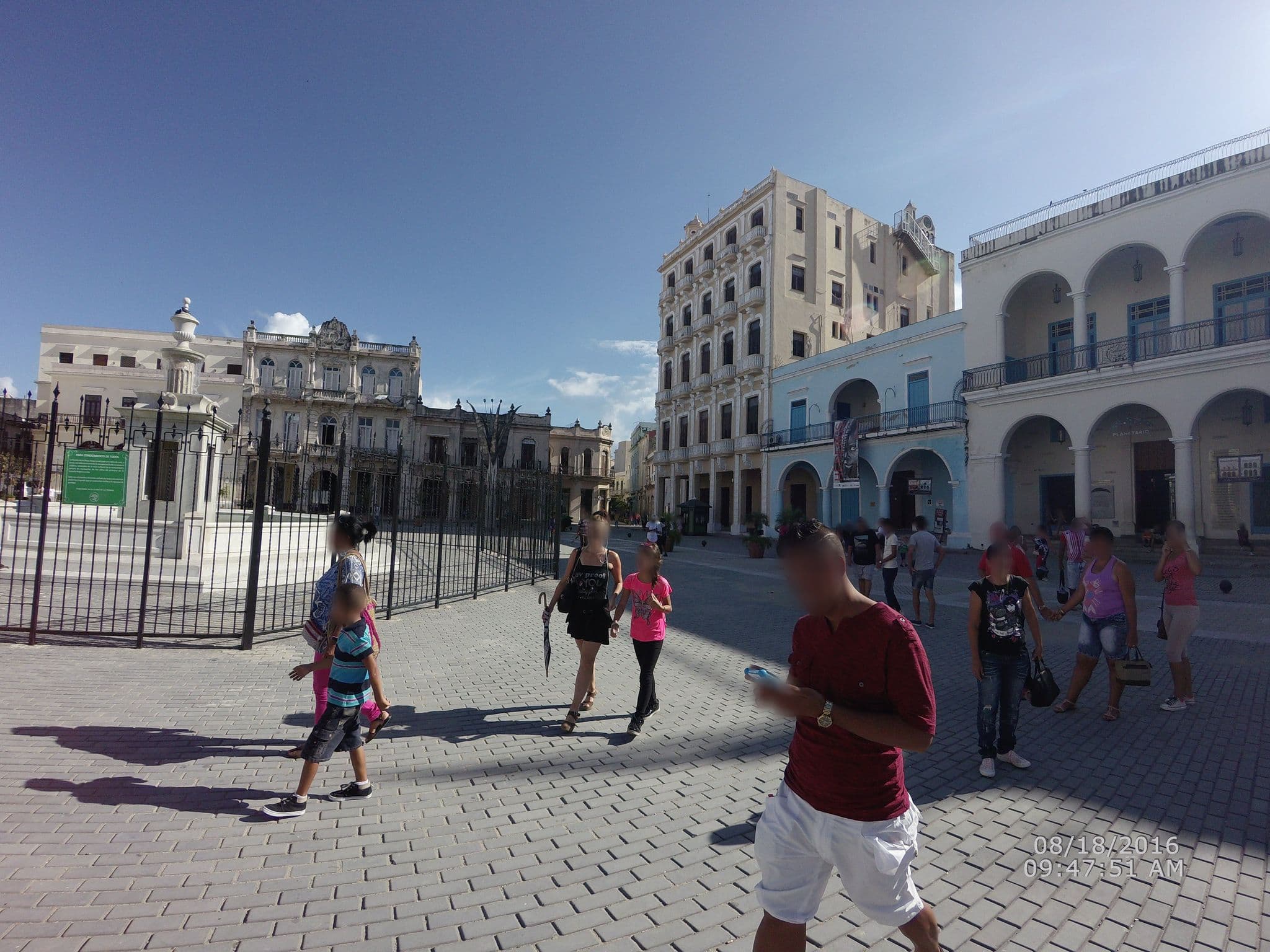 Street view near Casas PG, La Habana Vieja — © elpbatista (CC BY-SA · Mapillary)