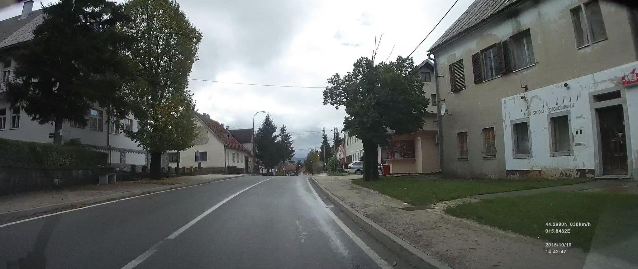 Street view near LIČKI KROVOVI d.d., Gračac — © idelac (CC BY-SA · Mapillary)