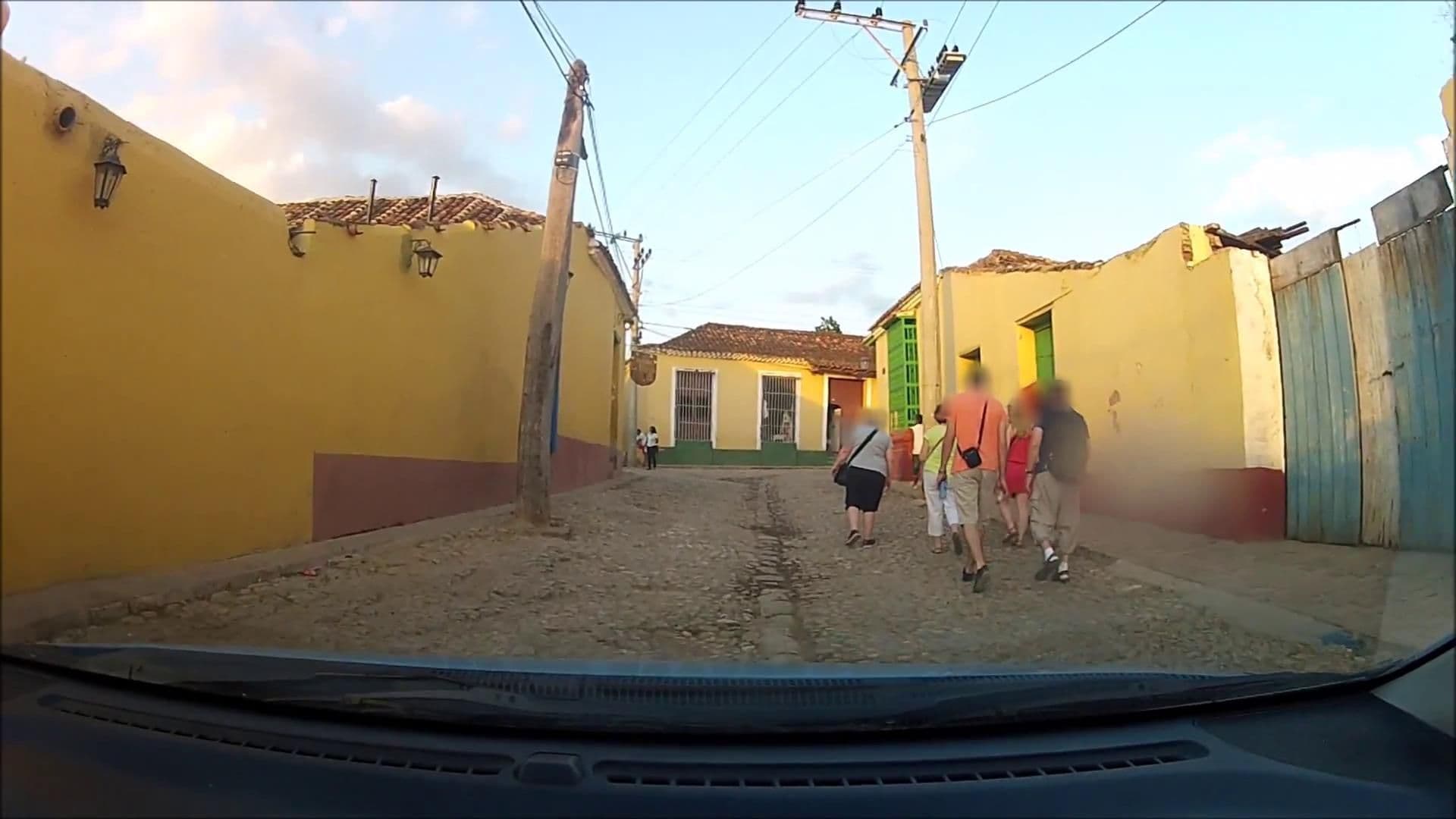Street view near Hostal Buena Vista, Trinidad — © cut (CC BY-SA · Mapillary)