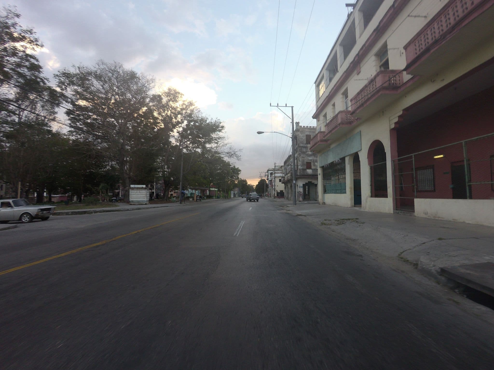 Street view near Casa Evelia e Israel, Havana