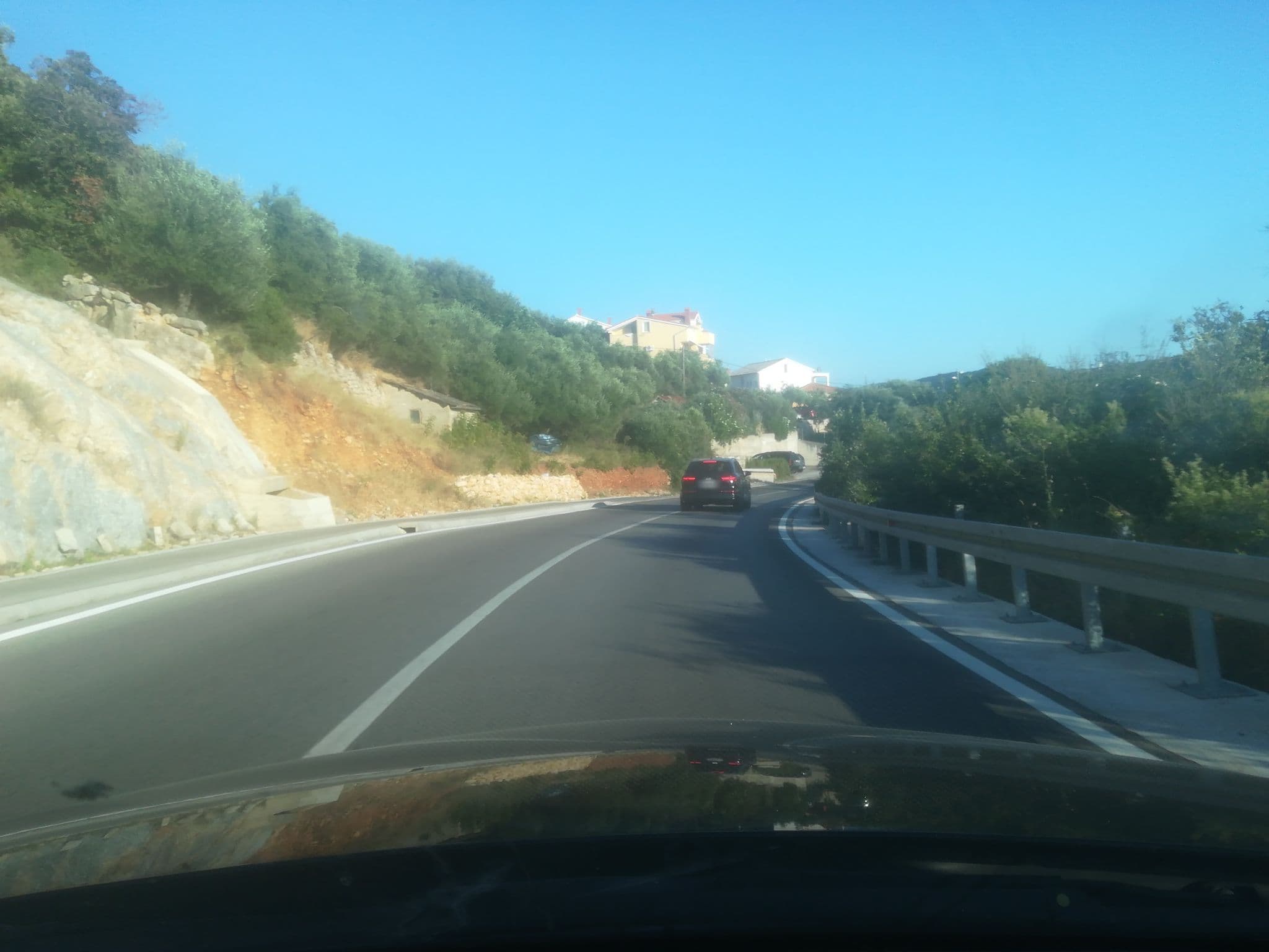 Street view near Tomulić Ivica, Kalipsa-Tisi Turistički Obrt, Lopar — © stefan4614 (CC BY-SA · Mapillary)