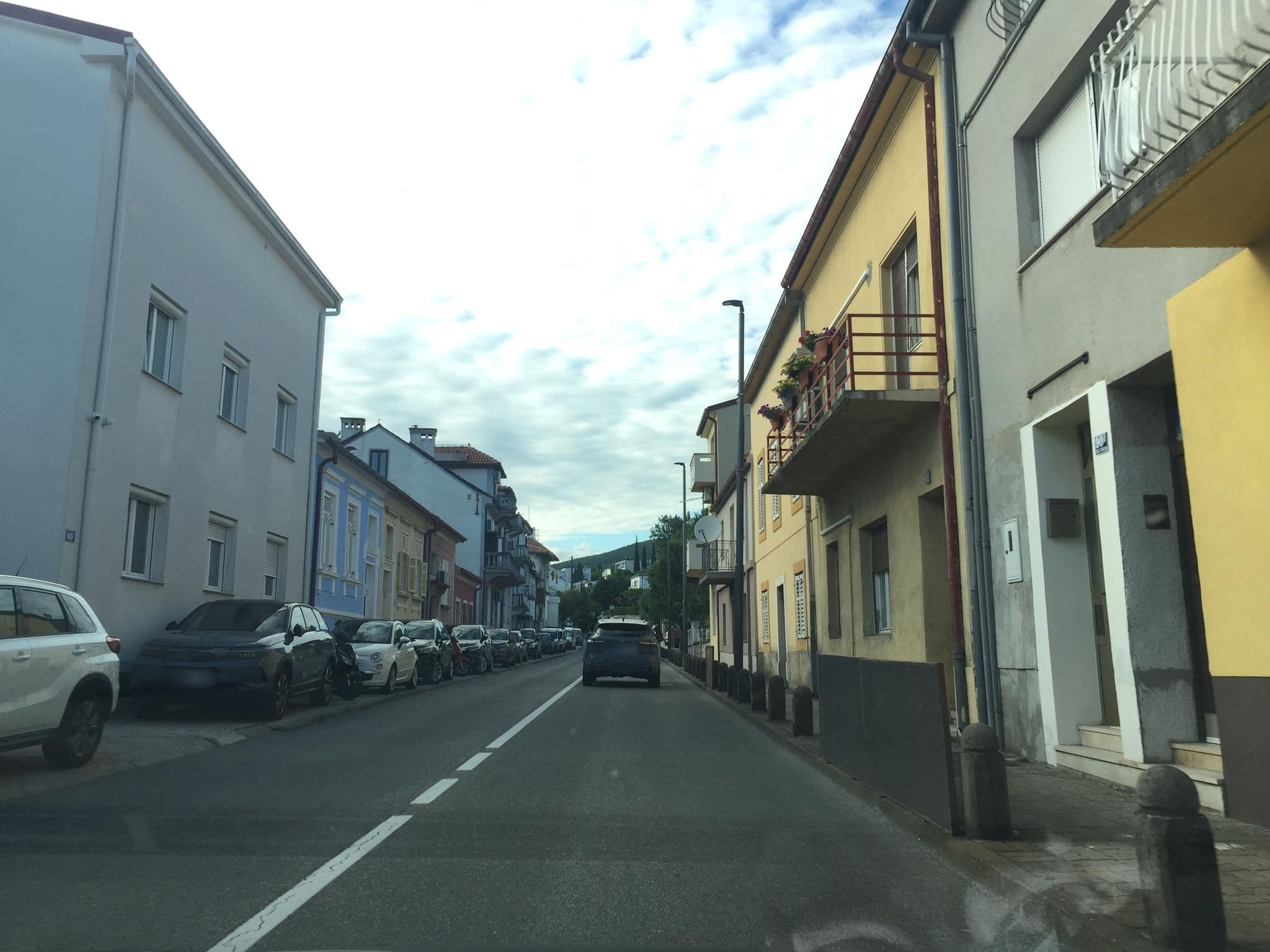 Street view near Apartmani Pifat, Crikvenica — © igorzo (CC BY-SA · Mapillary)