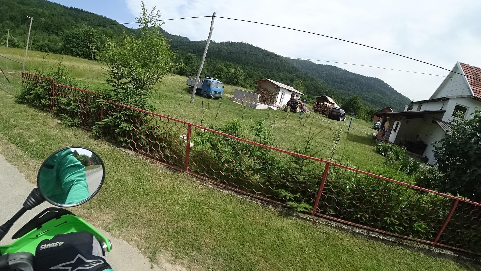 Street view near Apartments Bjelolasica, Vrbovsko — © isvedic (CC BY-SA · Mapillary)