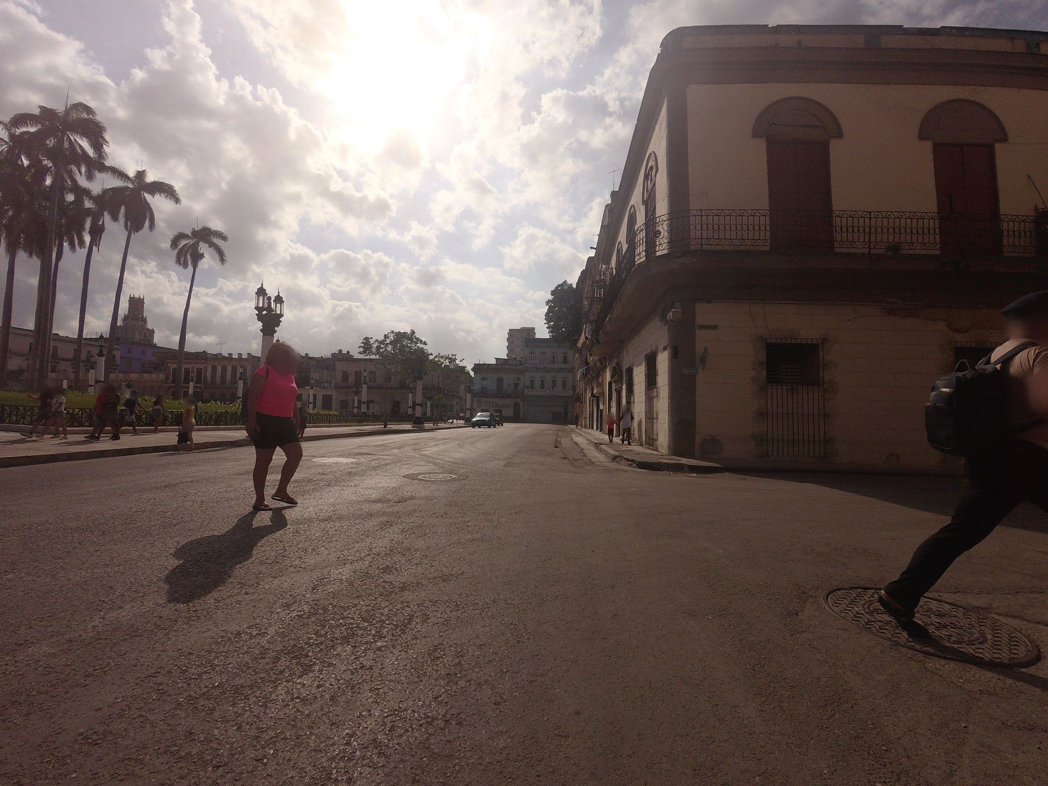 Street view near Casa de Joaquin, Centro Habana — © havana (CC BY-SA · Mapillary)