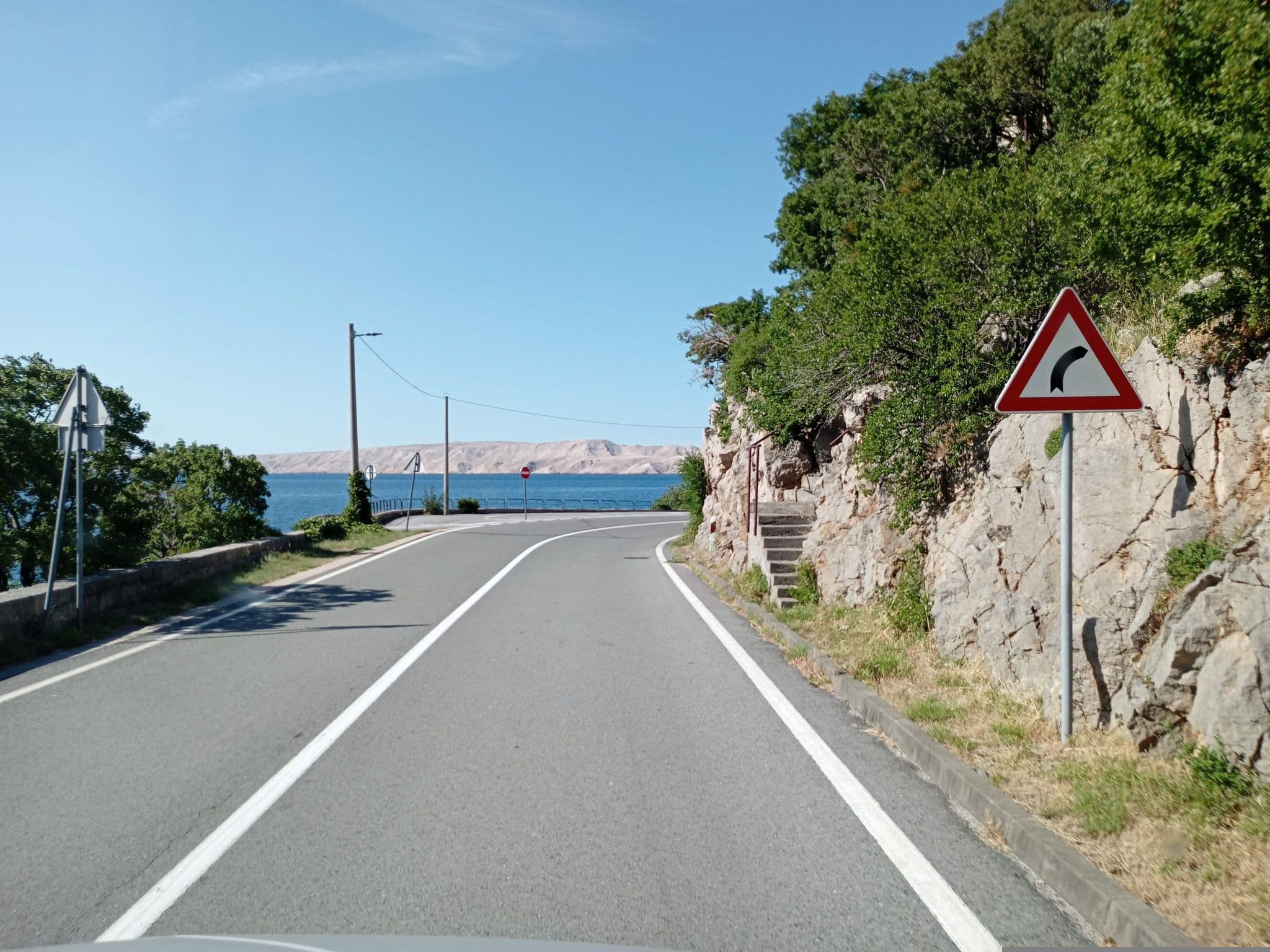 Street view near VILA MIMI d.o.o., Pag — © atze02 (CC BY-SA · Mapillary)