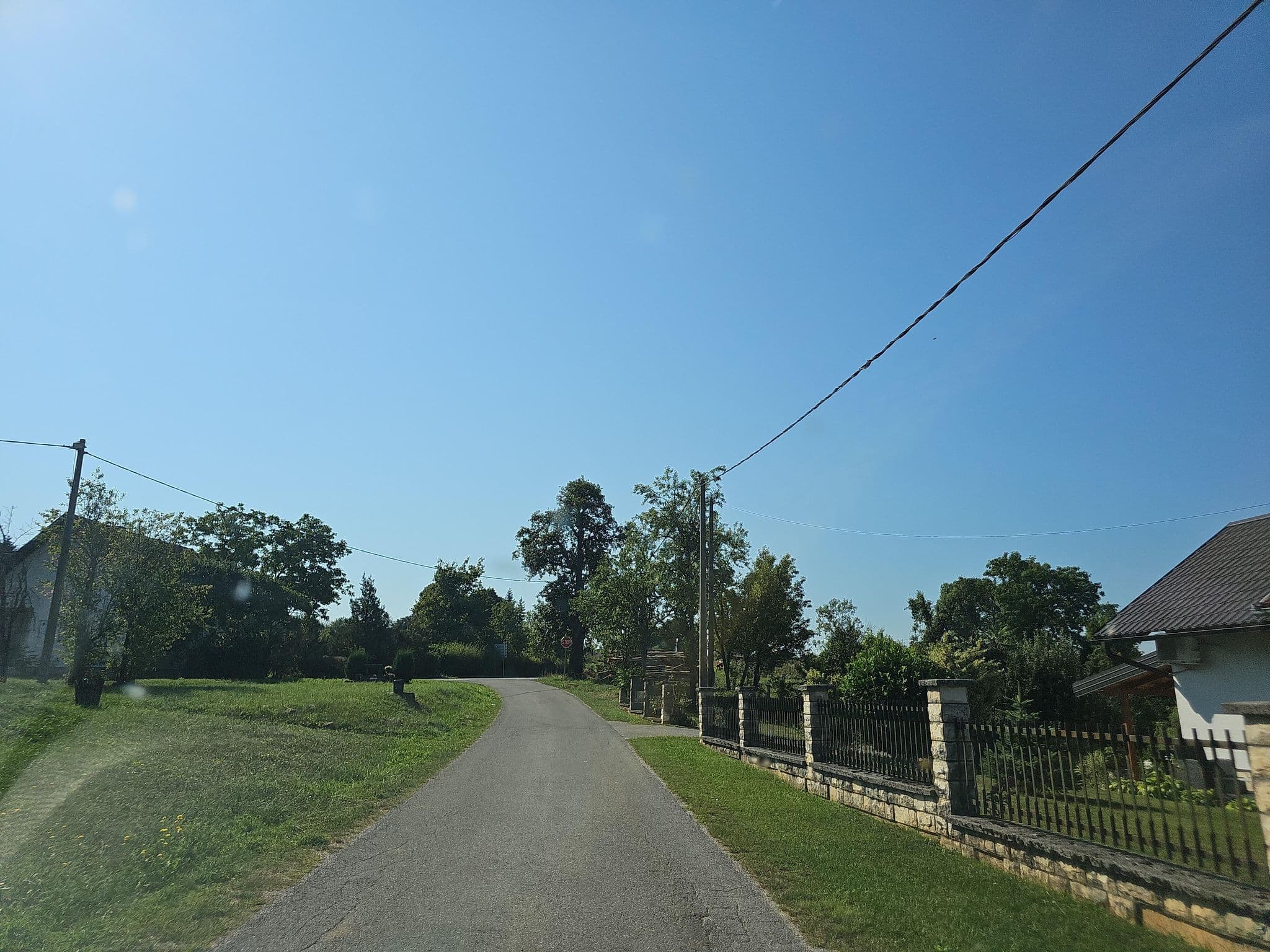 Street view near Apartments Sanja, Slunj — © Ibj308 (CC BY-SA · Mapillary)