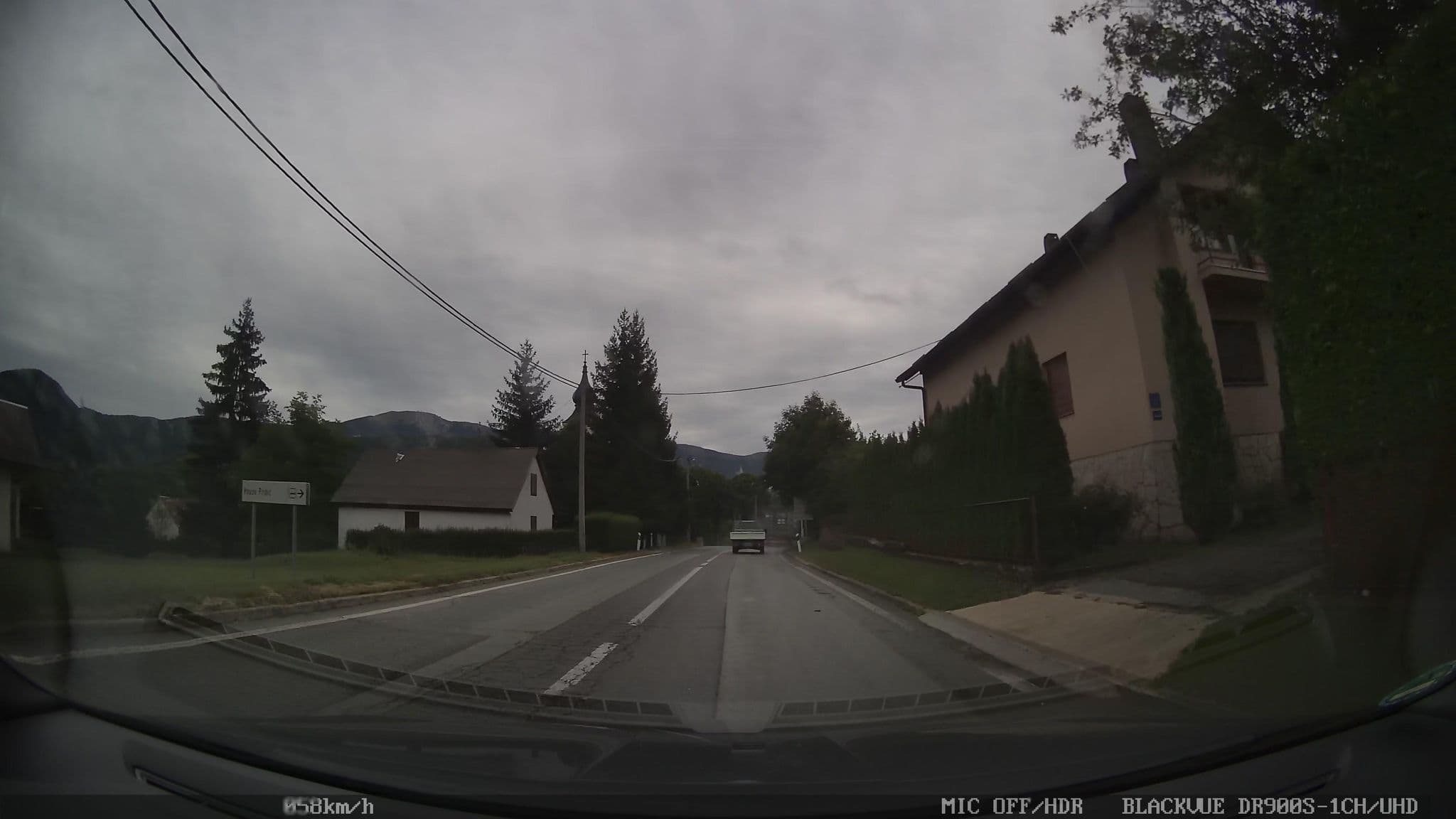 Street view near house priblic, Lički Osik — © kafri (CC BY-SA · Mapillary)