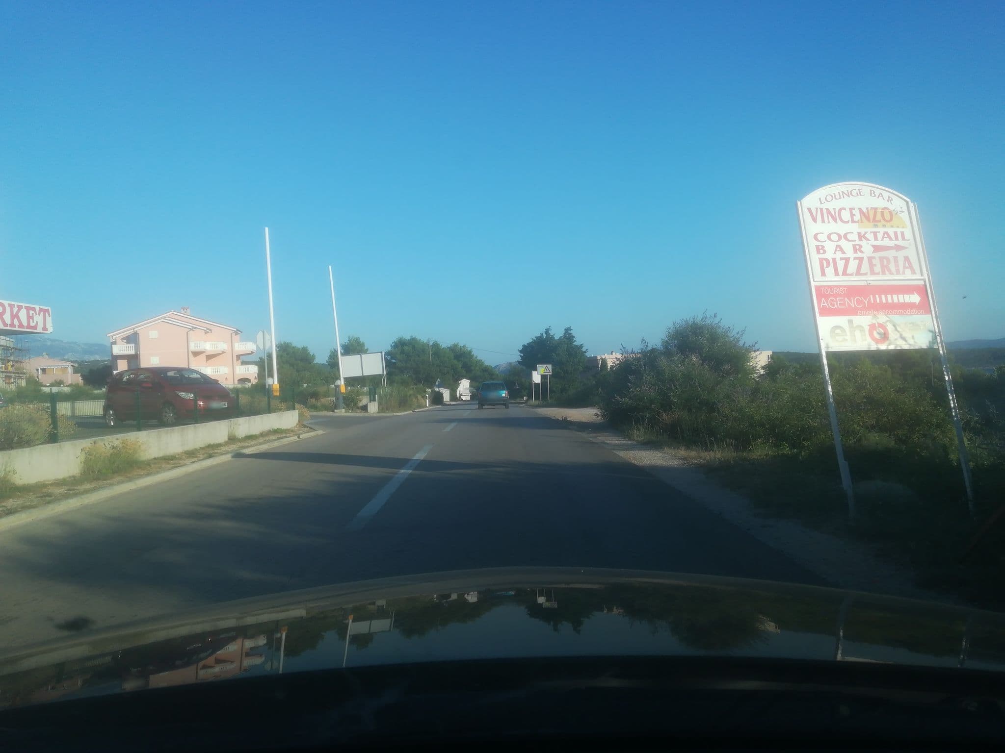 Street view near Sobe Pende, Barbat — © stefan4614 (CC BY-SA · Mapillary)