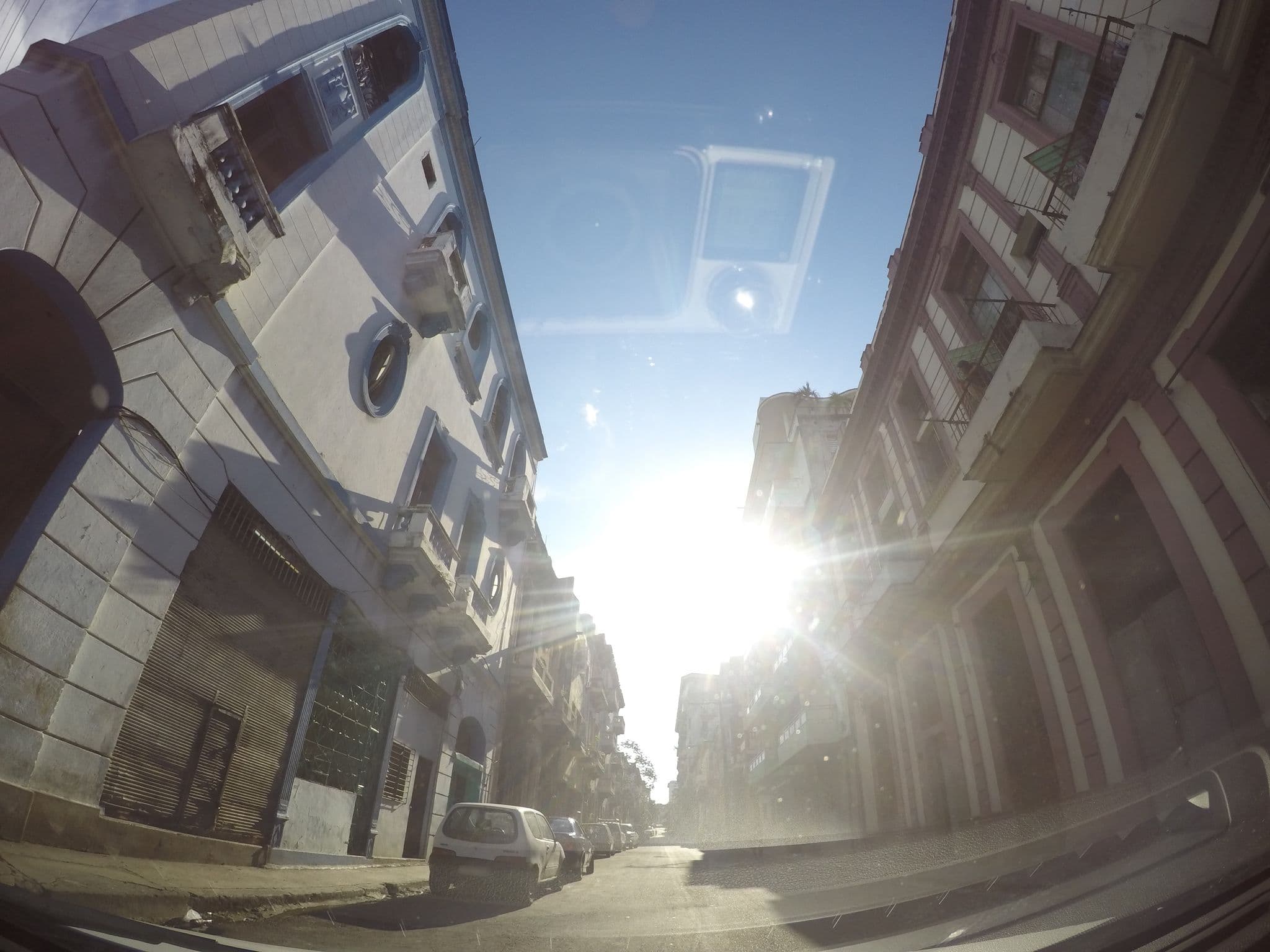 Street view near Pablo y Mayleidis, Havana