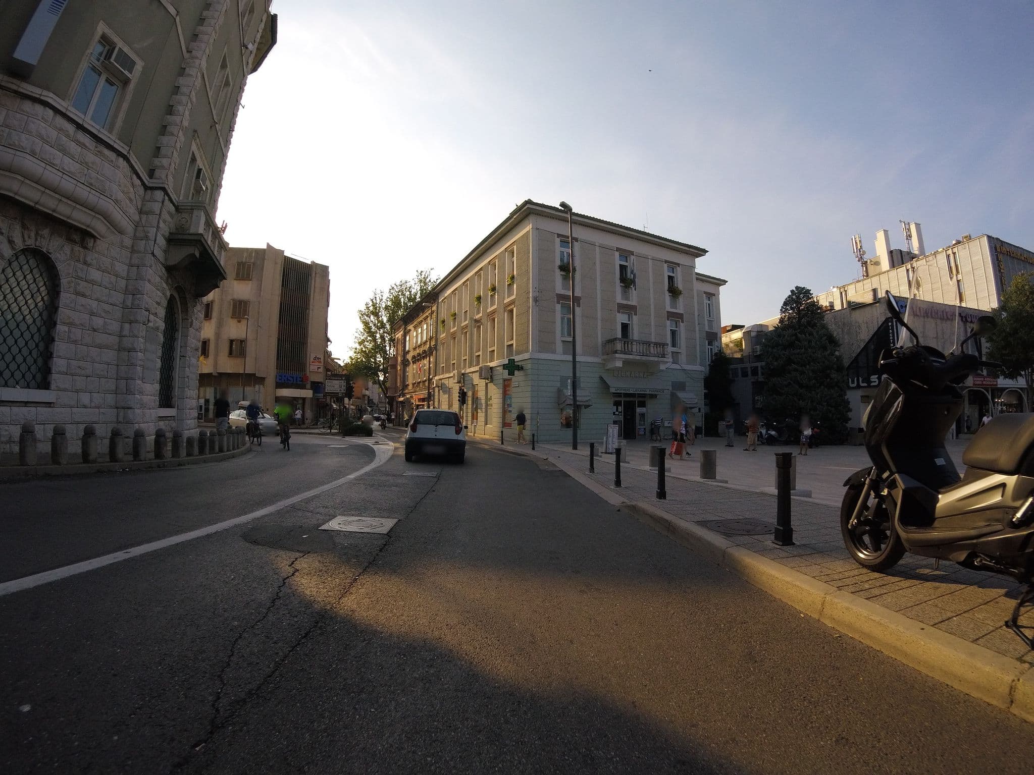 Street view near Apartments Jeličić, Crikvenica — © vedran_v (CC BY-SA · Mapillary)