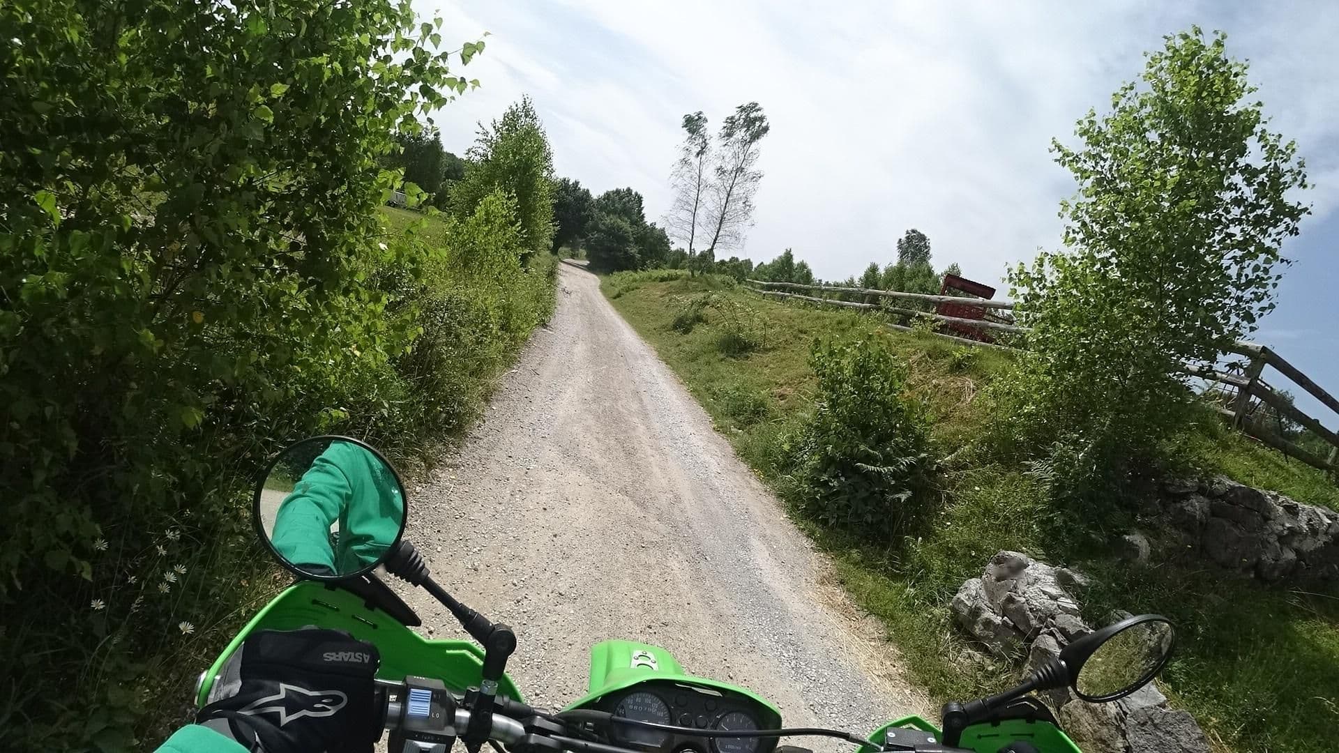 Street view near Apartments Izletiste Konaci, Ogulin — © isvedic (CC BY-SA · Mapillary)