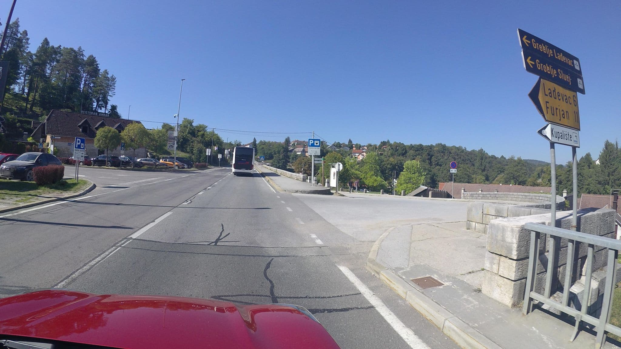 Street view near Rooms Roza, Slunj — © hbogner (CC BY-SA · Mapillary)