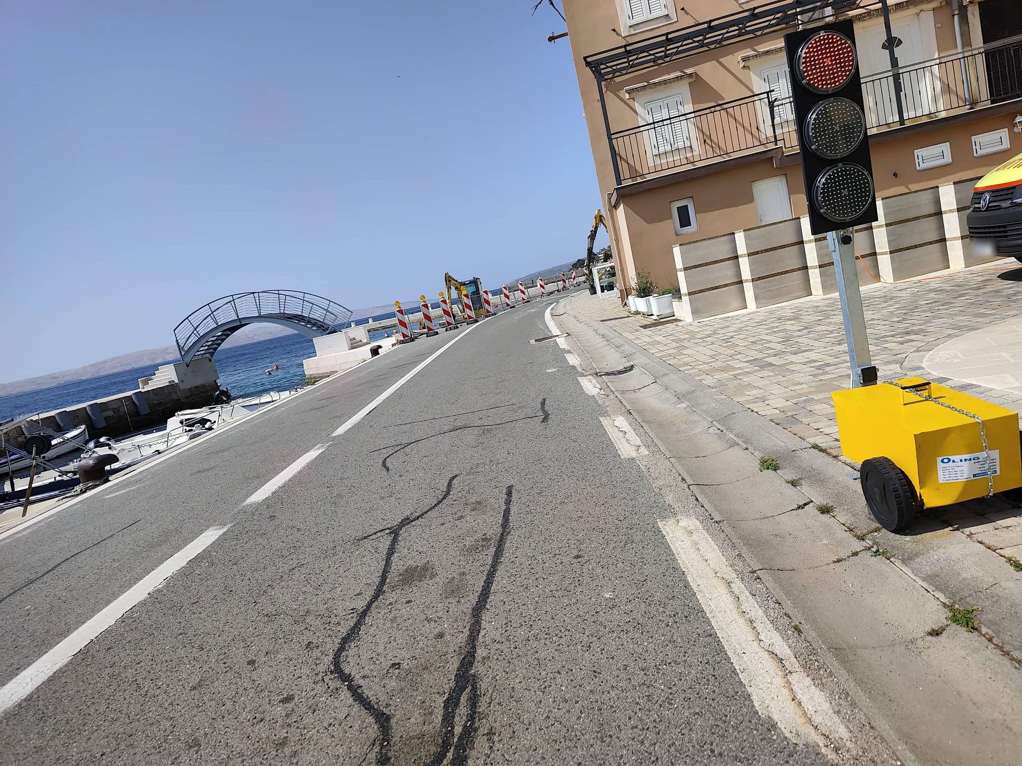 Street view near Apartmani Cindrić - Karlobag, Pag — © Duro (CC BY-SA · Mapillary)