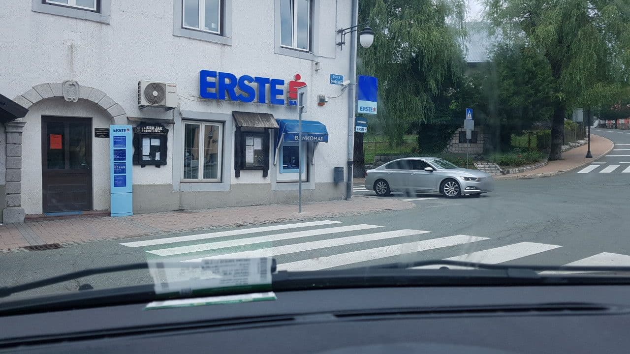 Street view near Arnika Pansion, Hreljin — © mik007 (CC BY-SA · Mapillary)
